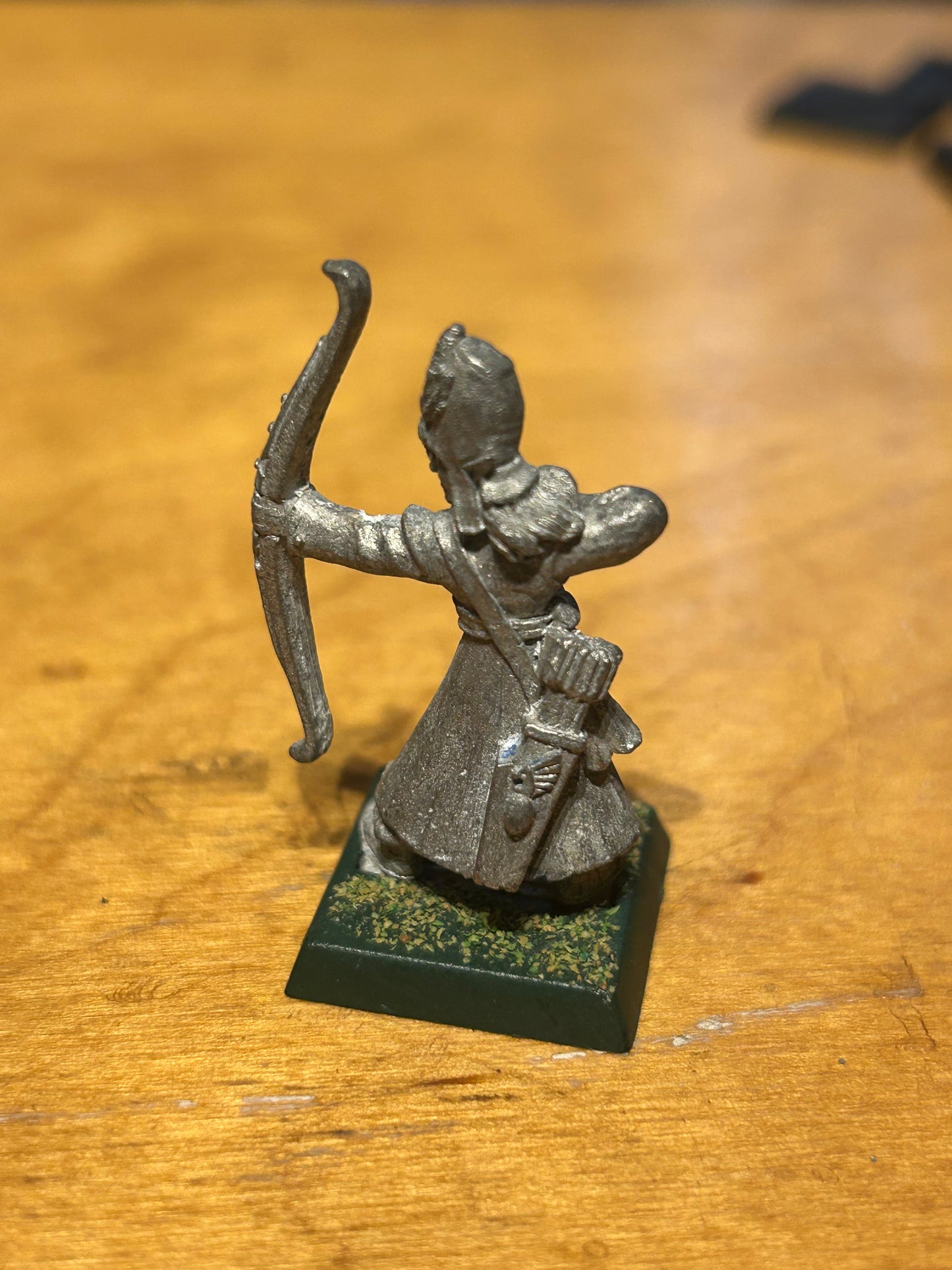 Warhammer Fantasy old world High elf bowman metal