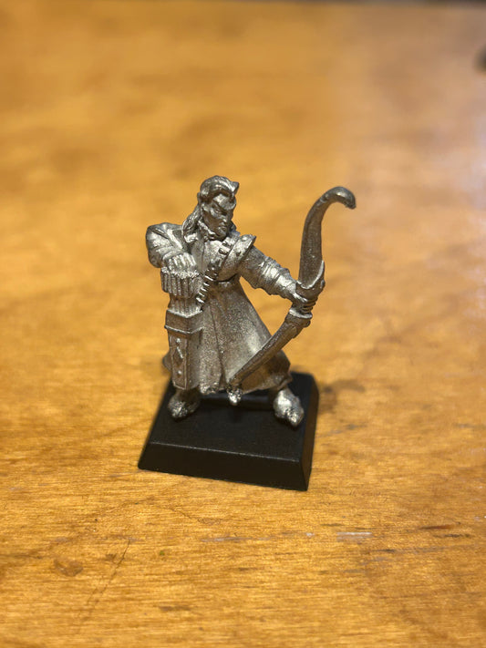 Warhammer Fantasy old world High elf bowman metal