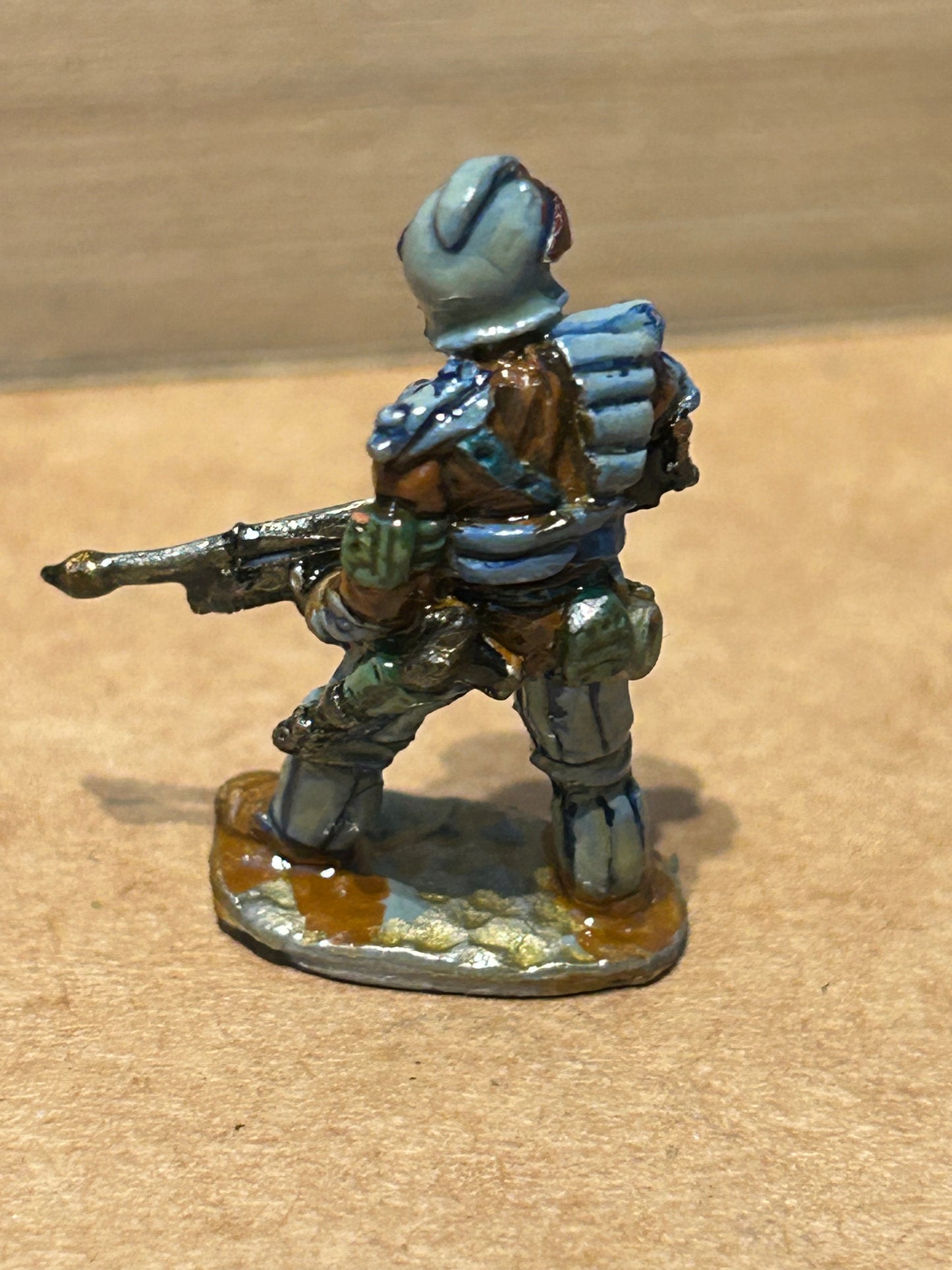 Citadel Spacefarers S3 Star Marshal w. Laser Rifle pre slotta