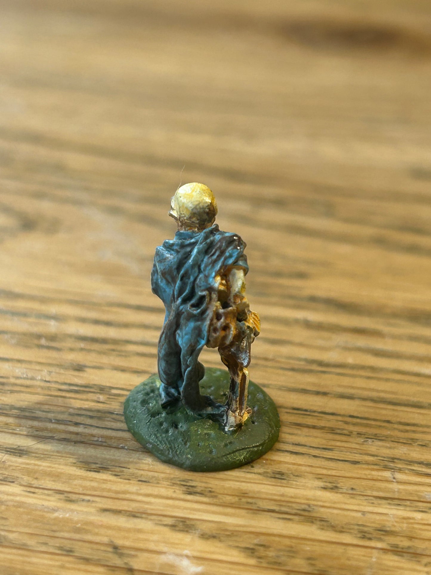 Citadel Fantasy Tribes FTS9 Skeleton Attacking w. Dagger Warhammer