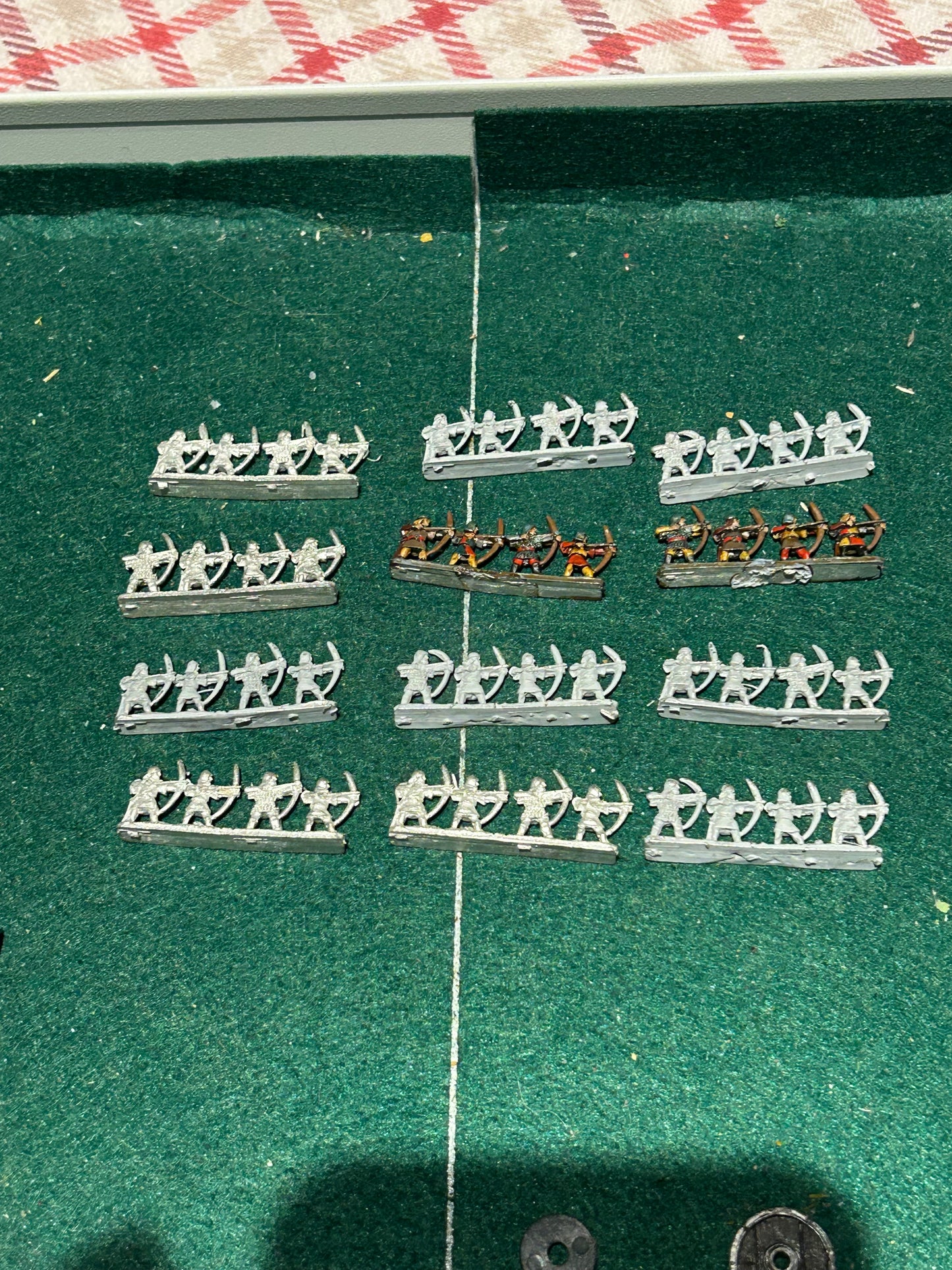 Warmaster Bretonnian Bretonnian archers x6 bases 10mm Games Workshop GW