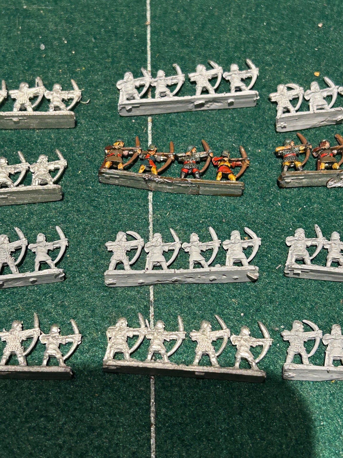 Warmaster Bretonnian Bretonnian archers x6 bases 10mm Games Workshop GW