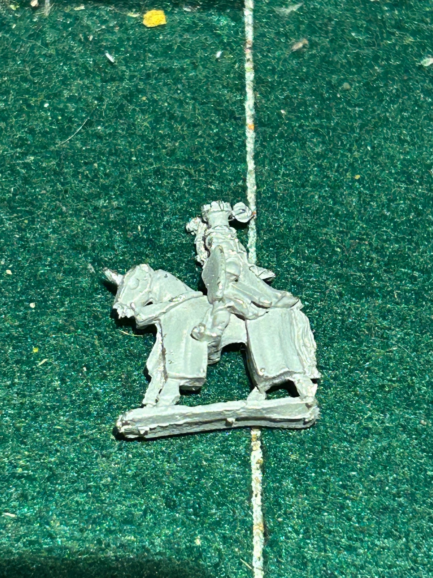 Warmaster Bretonnian Bretonnian Character Hero Knight 10mm Games Workshop GW