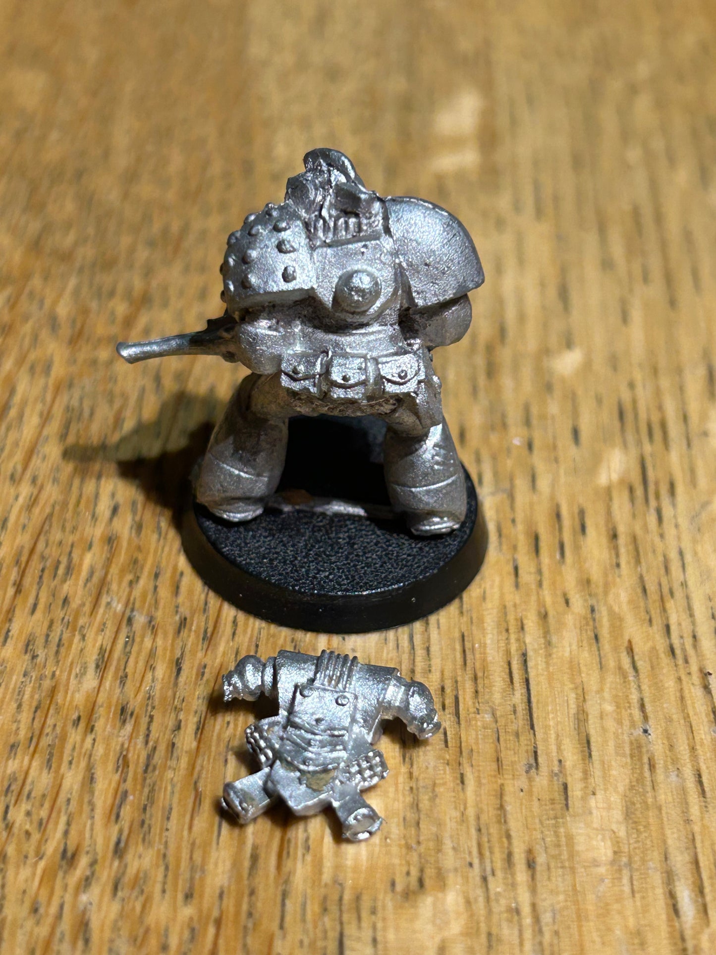 Rogue Trader Space Marine Brother Fielding Shuriken Catapult Citadel Metal