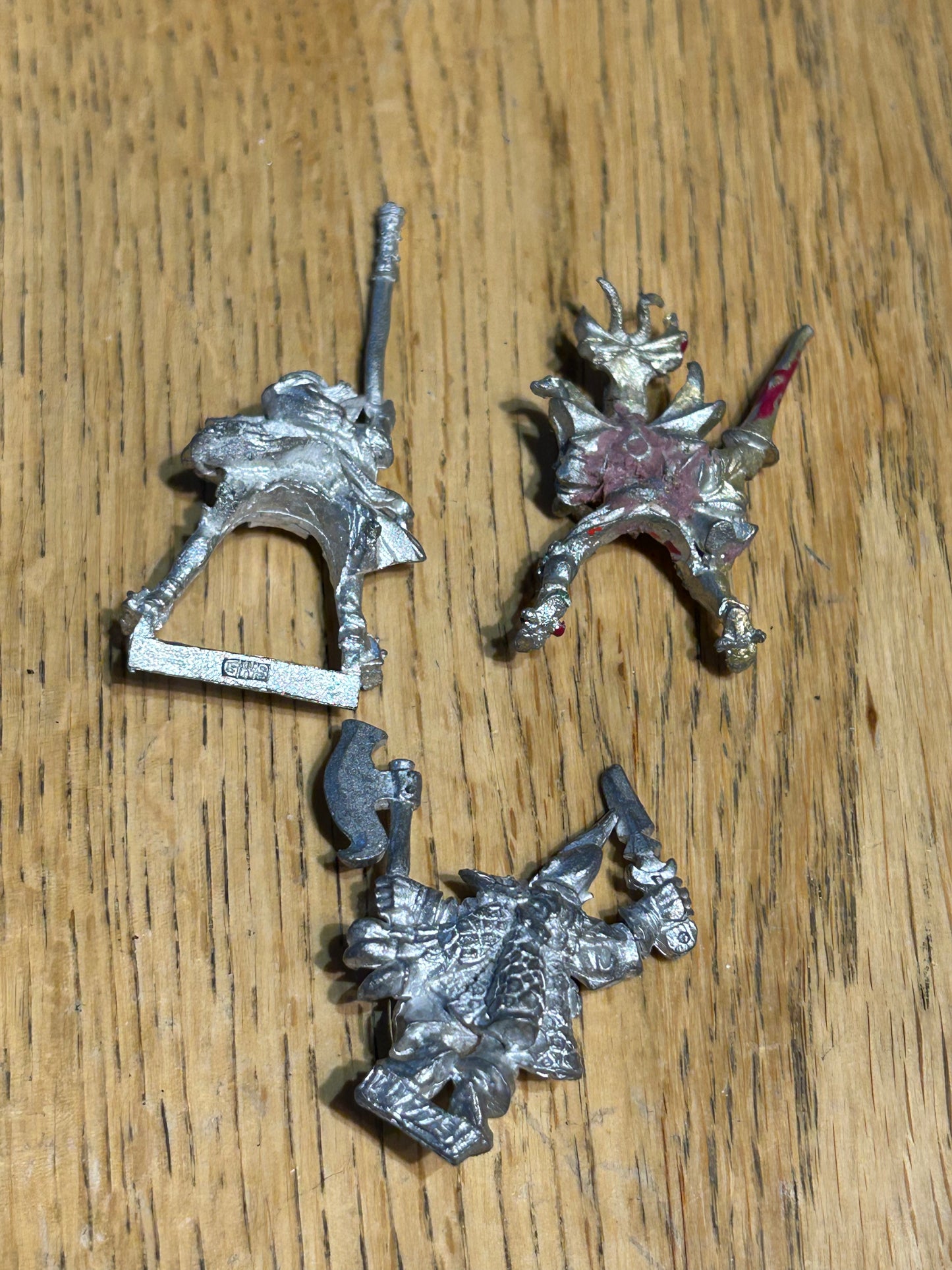 Warhammer fantasy broken dark elf miniatures x3