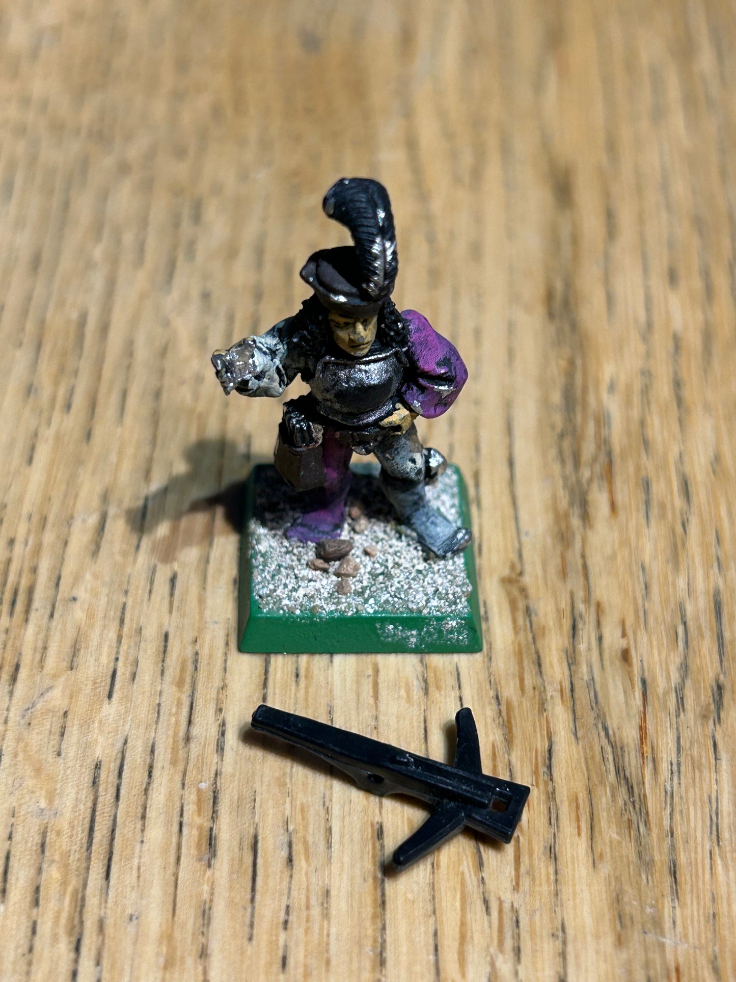 Warhammer fantasy Empire Tilean Crossbowman with crossbow
