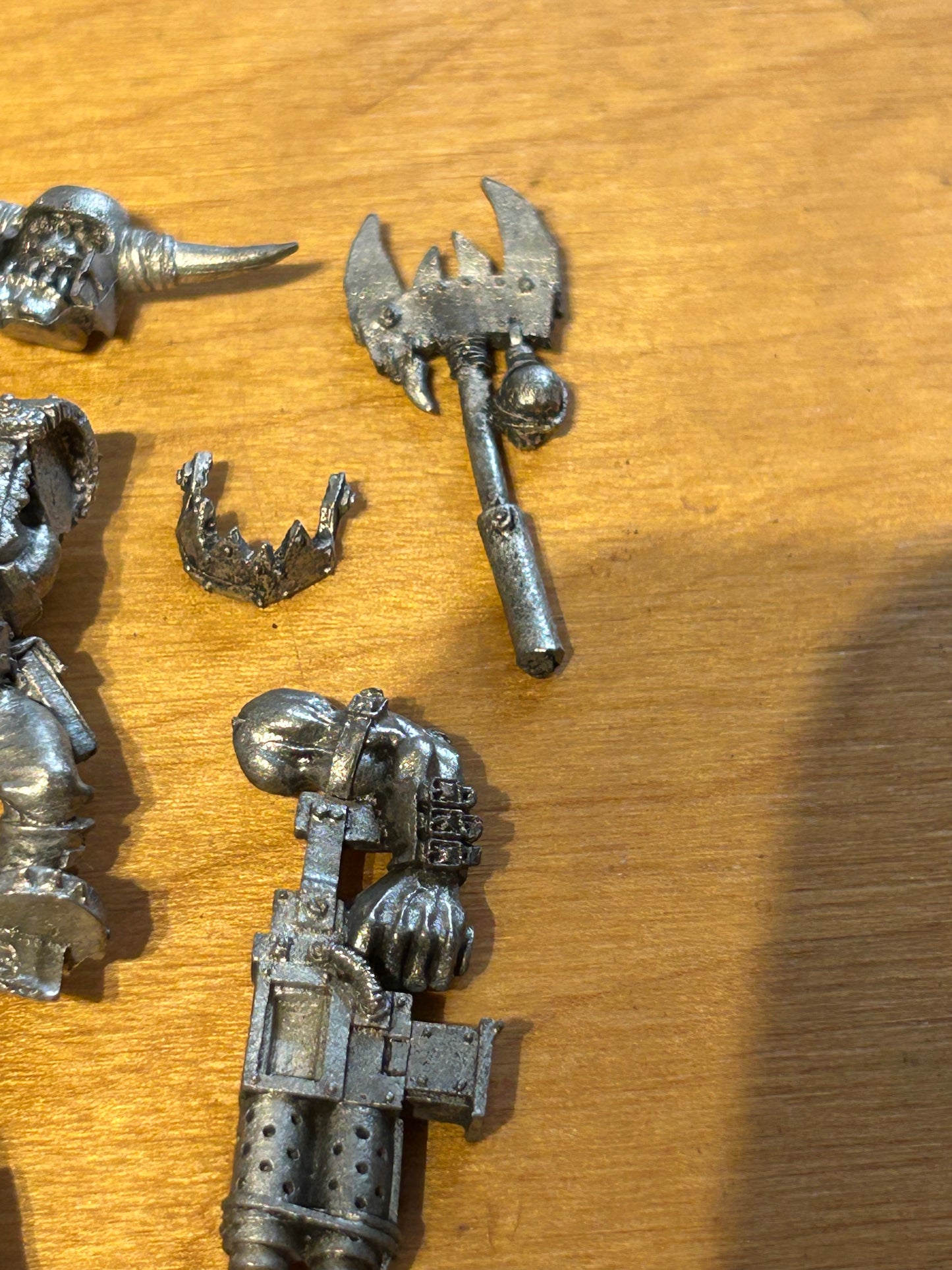 Warhammer 40k metal ork nob