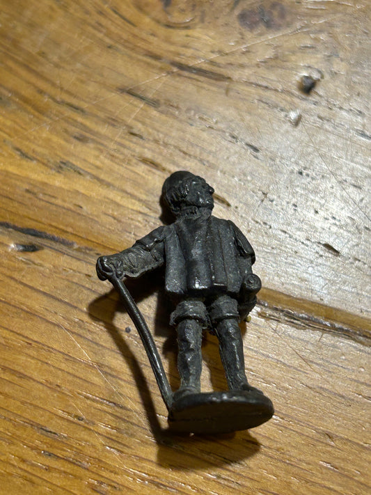 Warhammer fantasy medieval man at arms bretonnian