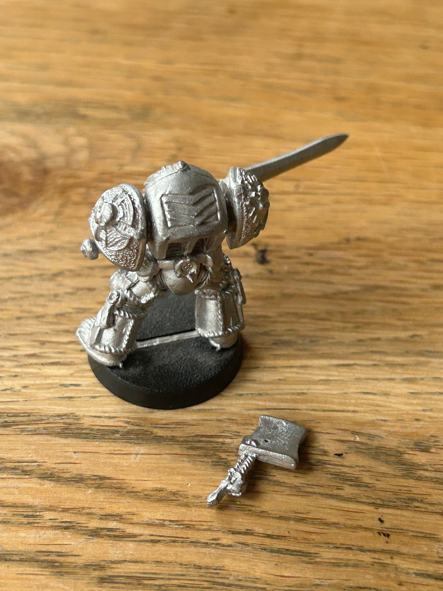Warhammer 40k Rogue Trader Grey Knight Terminator with Nemesis Sword and shield 1989