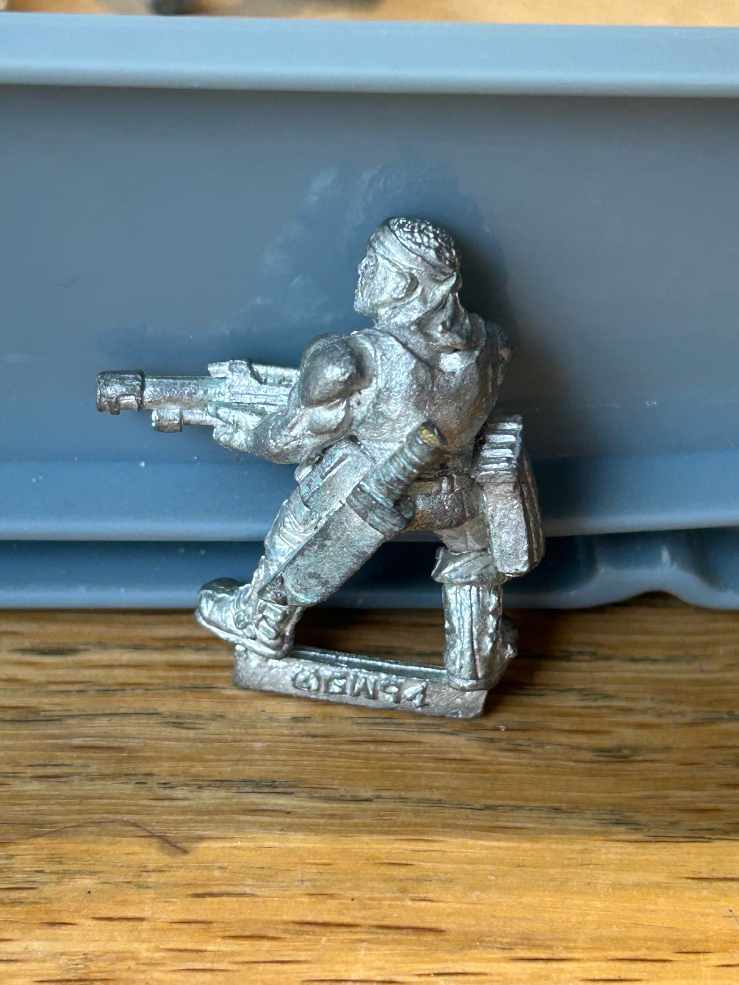 #B64 Warhammer 40K Astra Militarum Catachan Heavy Bolter Loader 1994 Metal