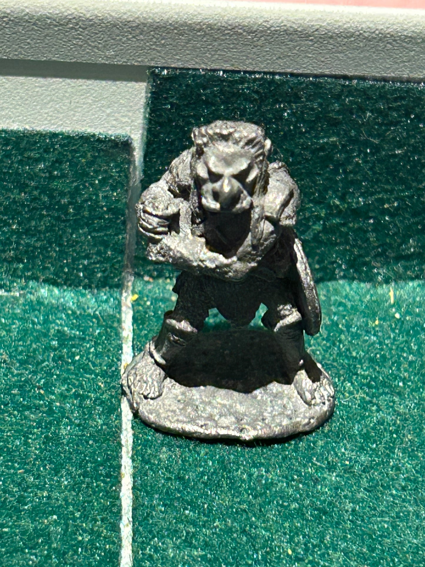 Ogre Runequest Adventurer Zorak Zoran DAMAGED (missing weapon) Pre-slotta Citadel Metal Miniature