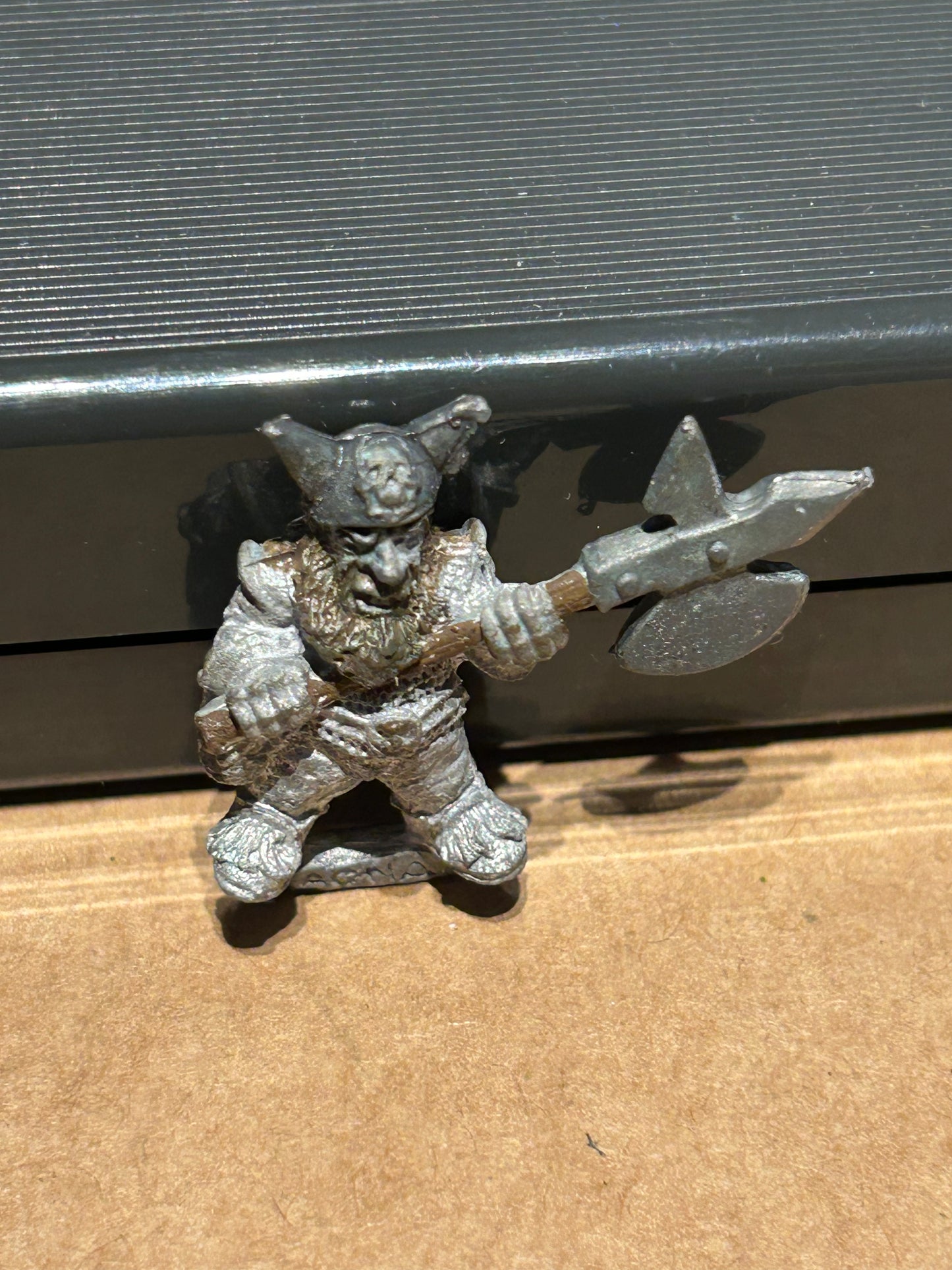 Citadel Iron Claw Norse/Gothic Dwarf with halberd Oldhammer OOP 1987