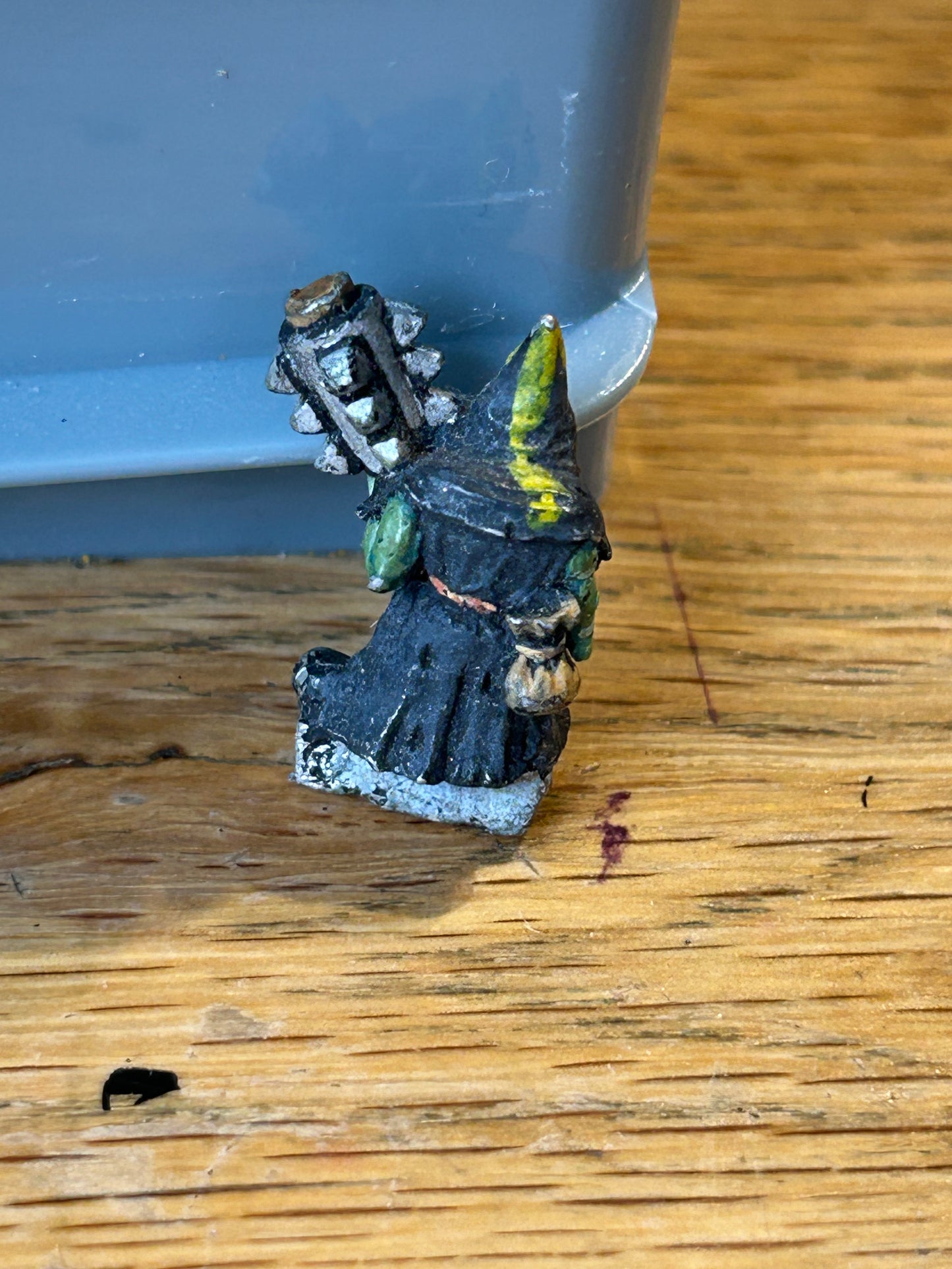 Warhammer fantasy Kev Adams night goblin with double handed mace