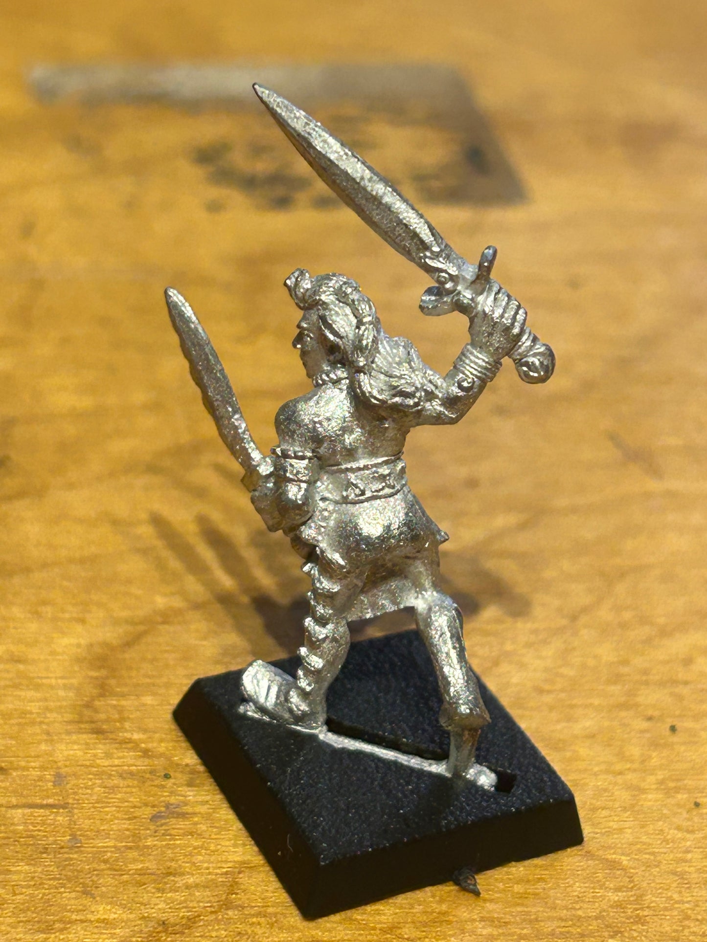Warhammer fantasy wardancer wood elves metal