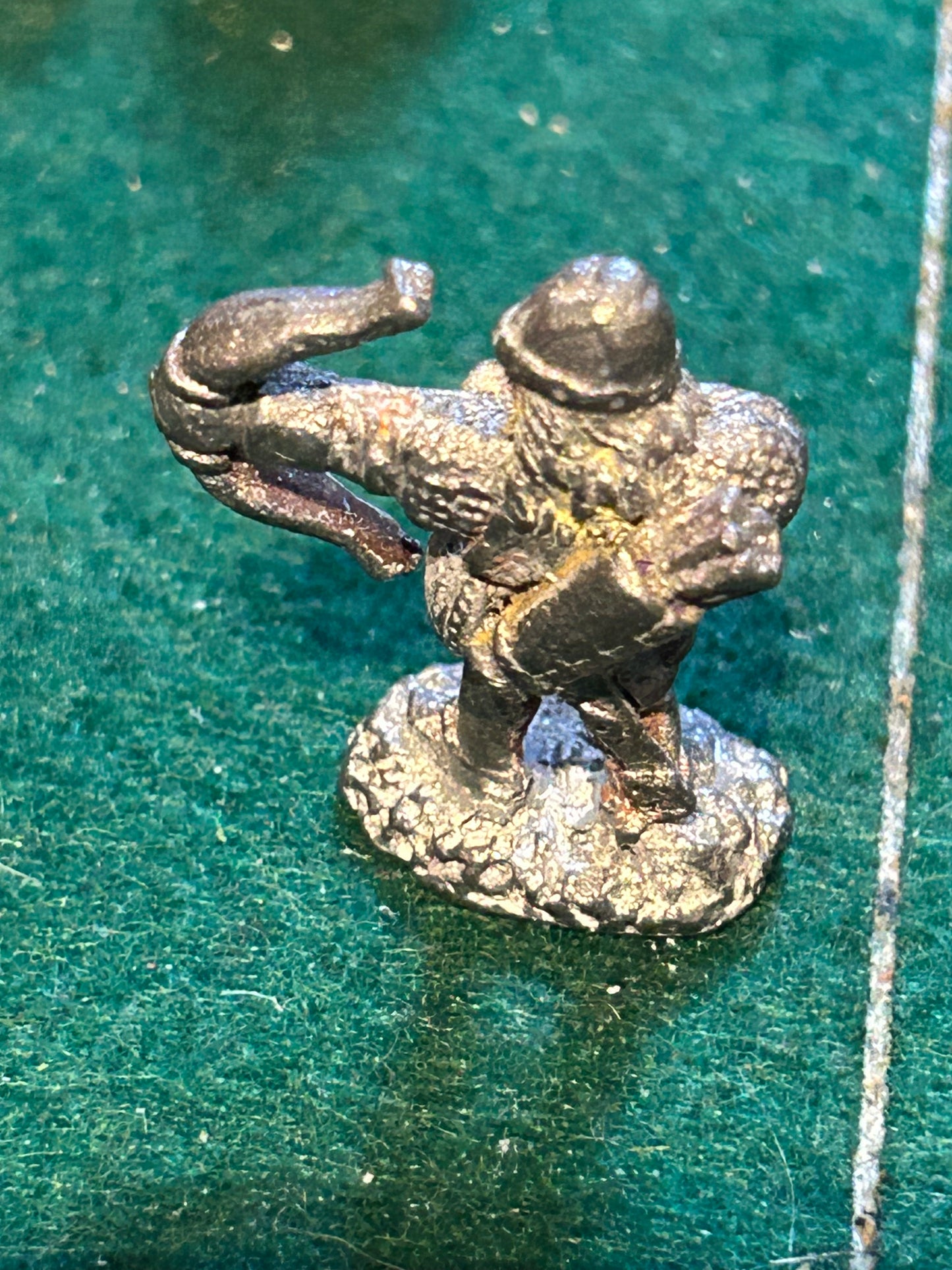 Grenadier models bowman archer (possibly an elf)