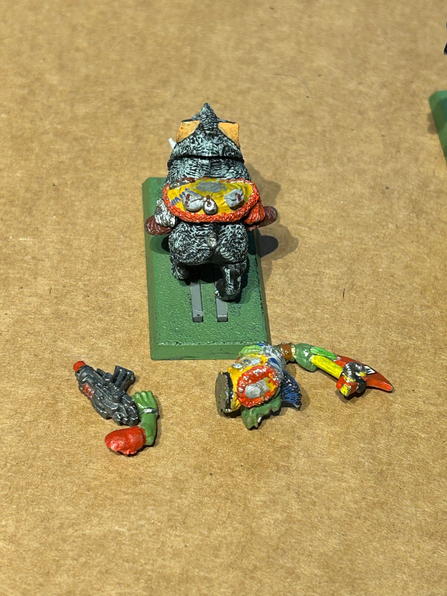 Warhammer 40K - Space Ork SNAKEBITE BOARBOY - METAL 2nd Edition Orks Boys