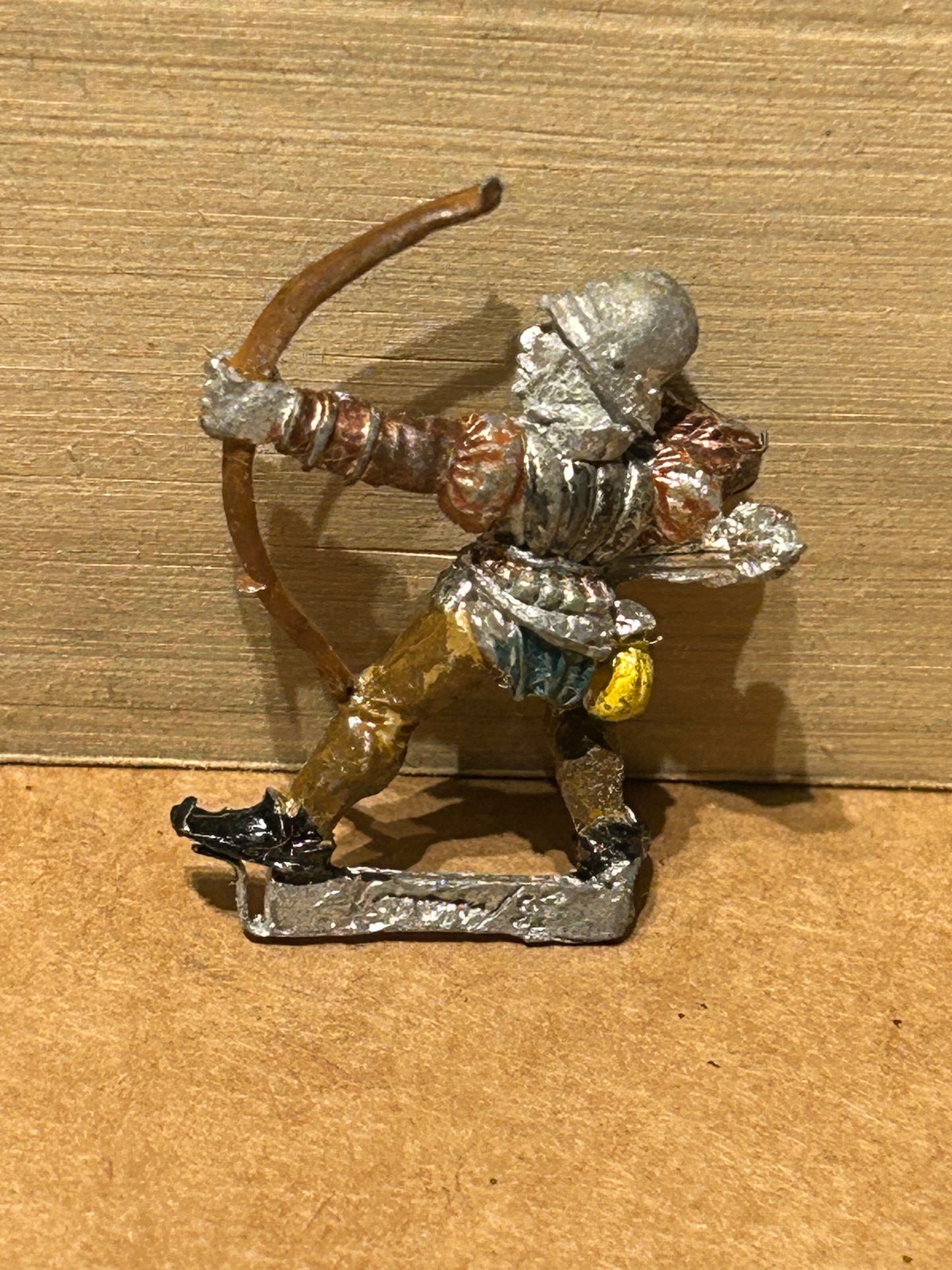 CITADEL VINTAGE 1980'S 28mm C 26 BRETONNIAN RETAINER ARCHER