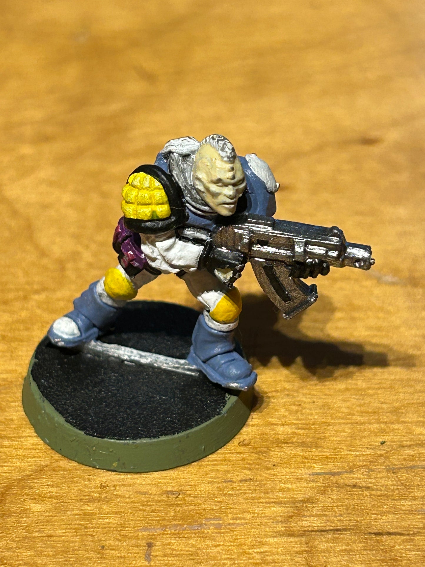 Warhammer 40k Rogue Trader space marine scout with bolter
