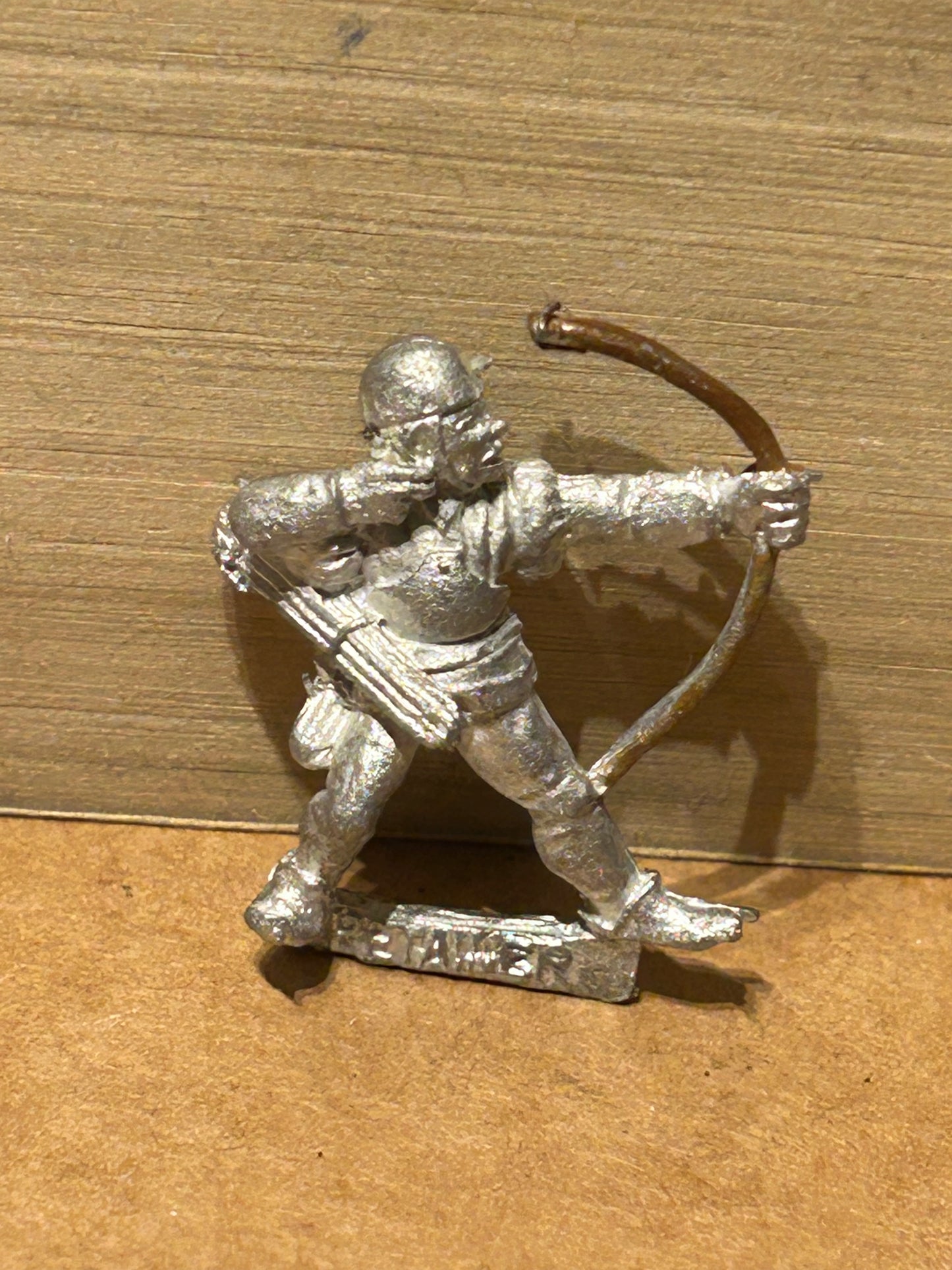 CITADEL VINTAGE 1980'S 28mm C 26 BRETONNIAN RETAINER ARCHER
