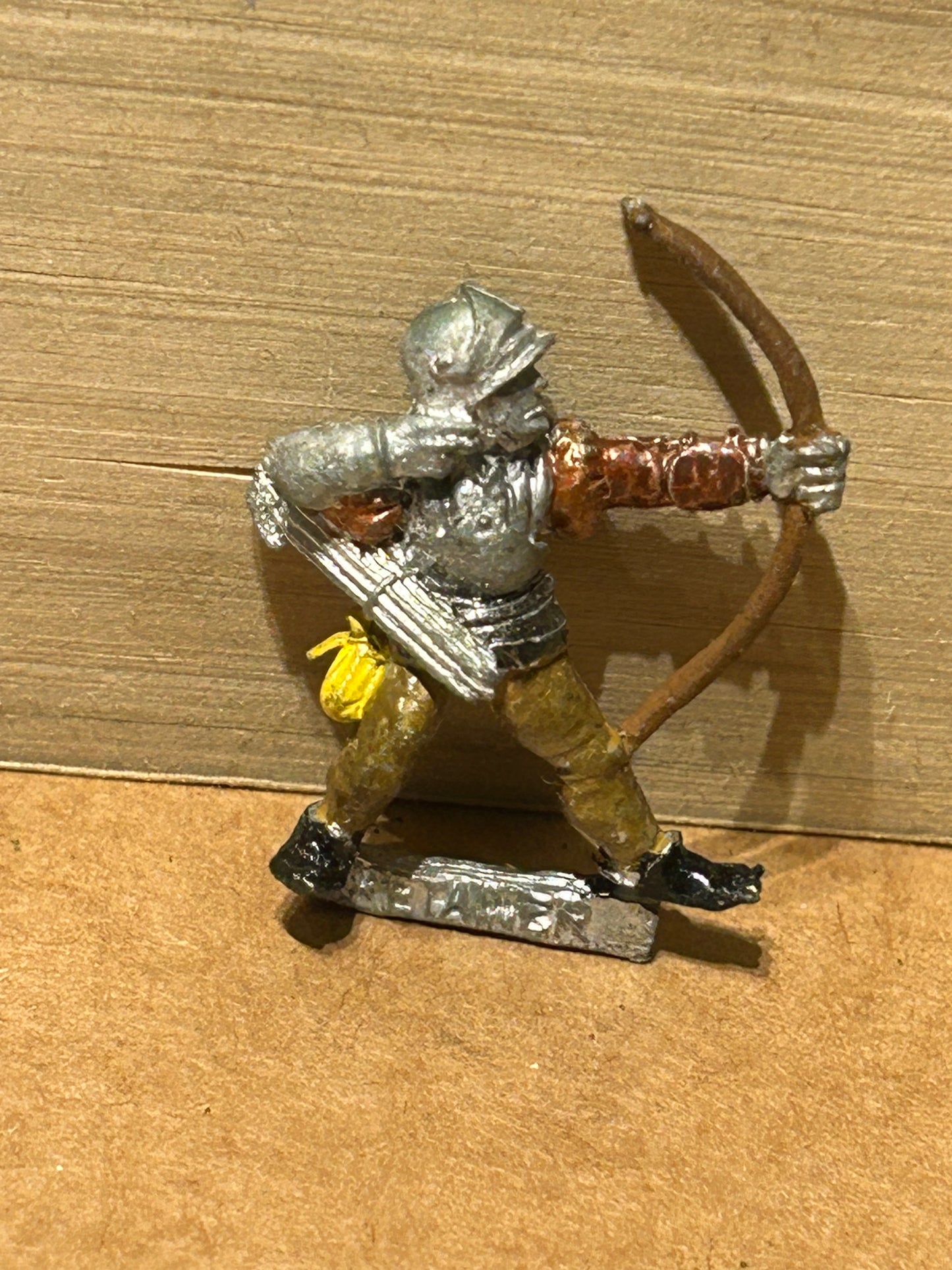 CITADEL VINTAGE 1980'S 28mm C 26 BRETONNIAN RETAINER ARCHER