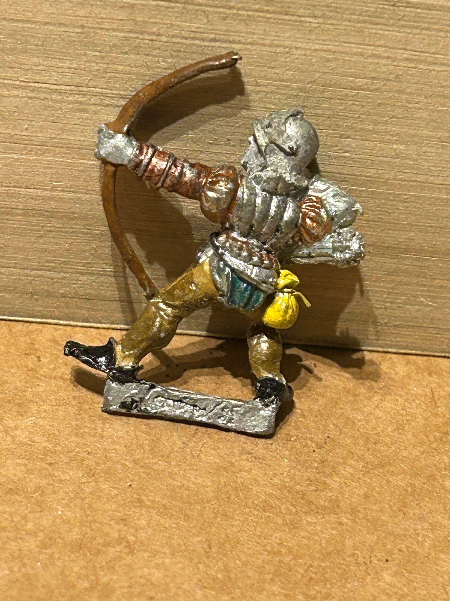 CITADEL VINTAGE 1980'S 28mm C 26 BRETONNIAN RETAINER ARCHER