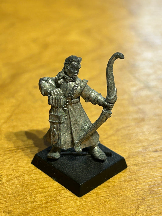 Warhammer Fantasy old world High elf bowman metal