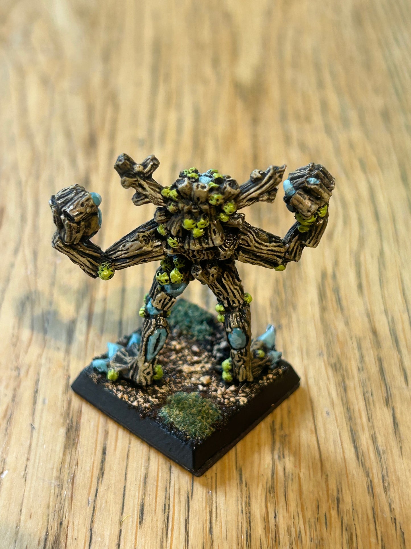 Warhammer fantasy wood elf OOP metal dryad (really well painted)