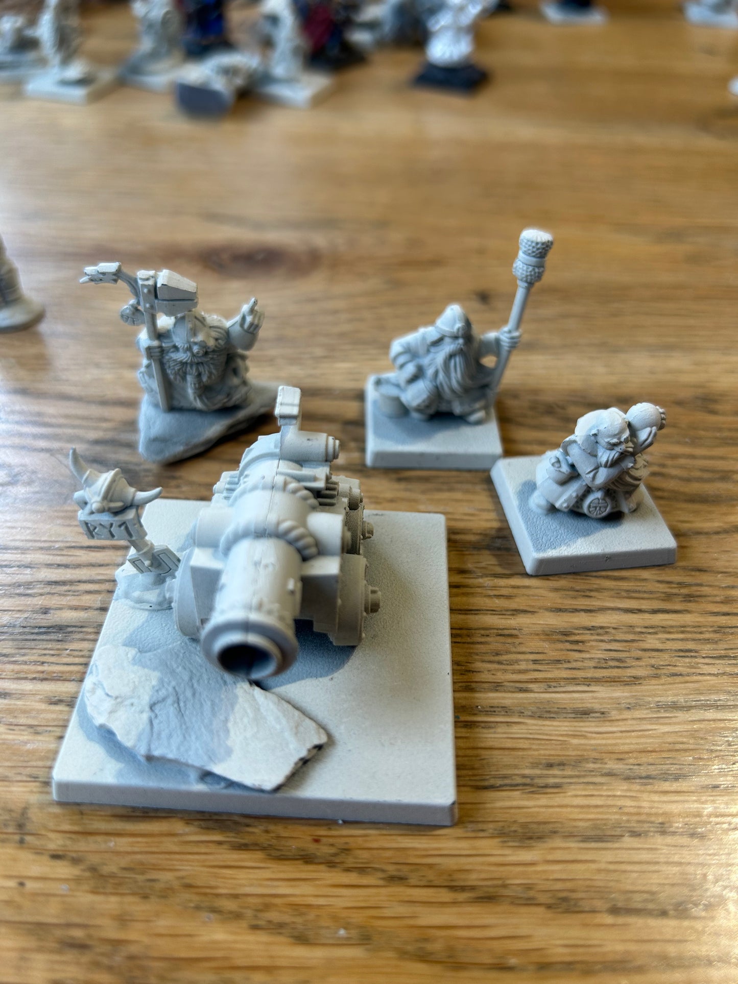 Warhammer Old World Battle for Skull Pass - Dwarfs - Cannon & Crew/Engineer
