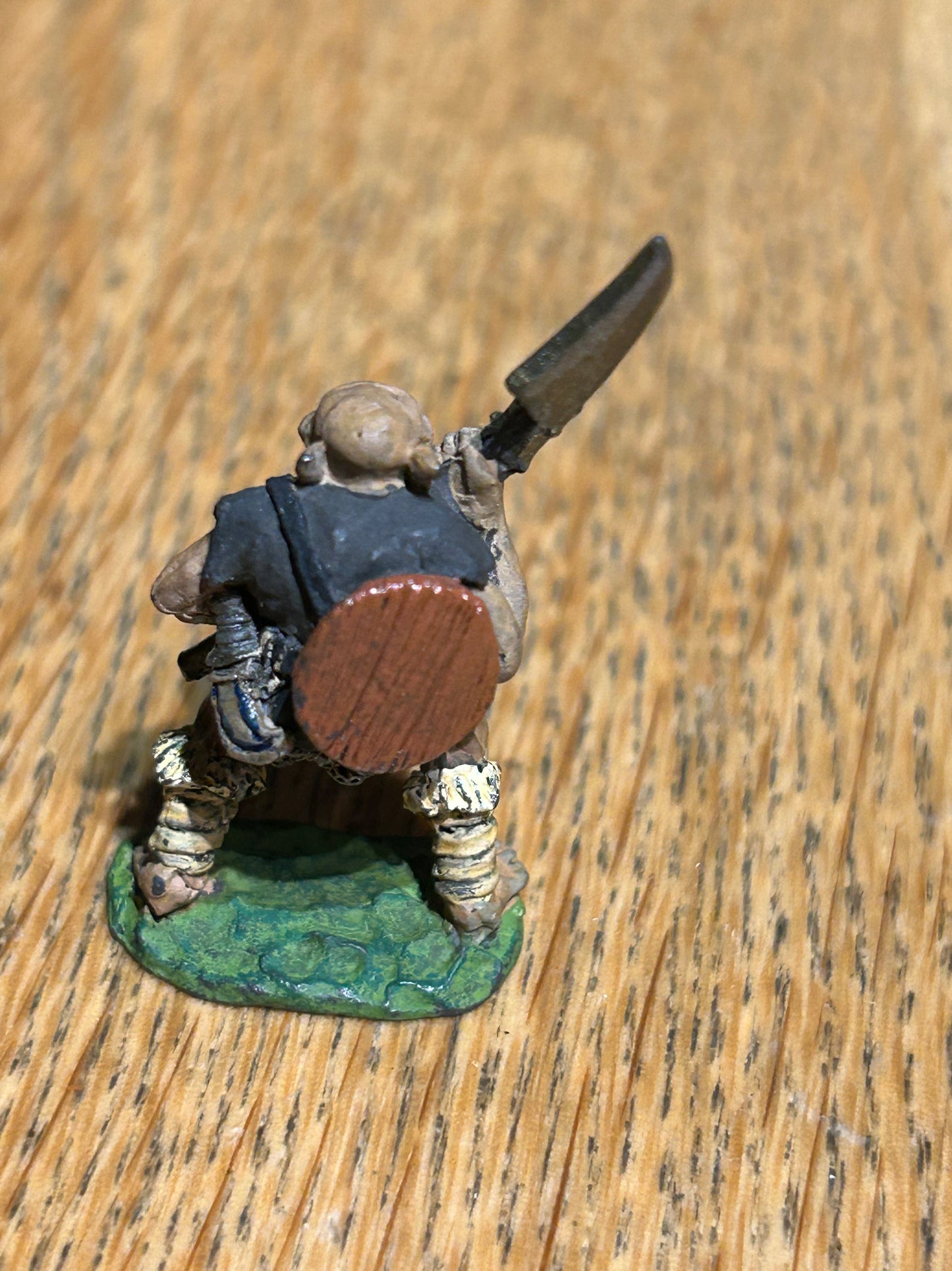 Citadel - Pre Slotta - Warhammer - C16 (2C-04) orc w. Polearm