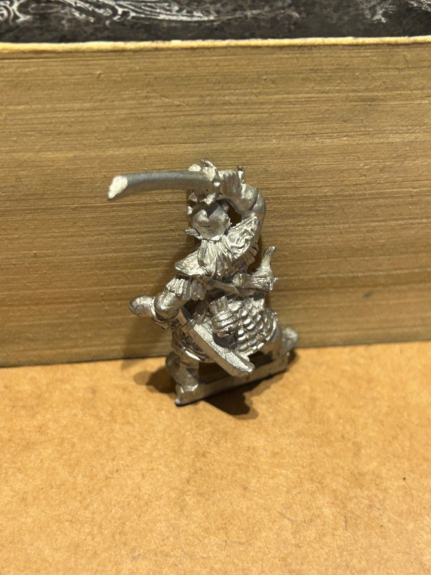 Warhammer: Dark Elves - Morathar Manbane miniature (C09)