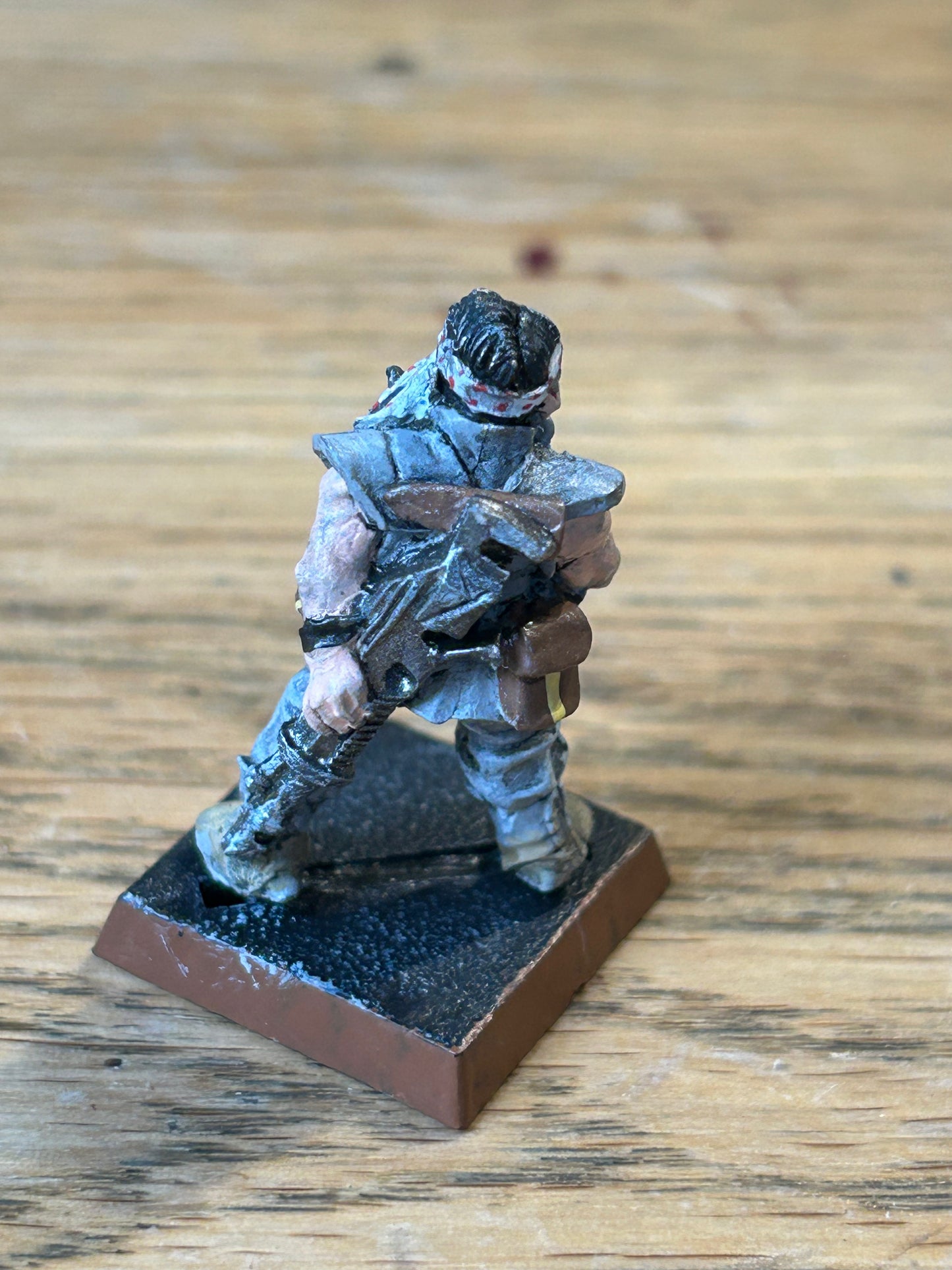 RT501 Trooper Bruce LasPistol / knife Citadel Imperial Army 1987 Rogue Trader GW