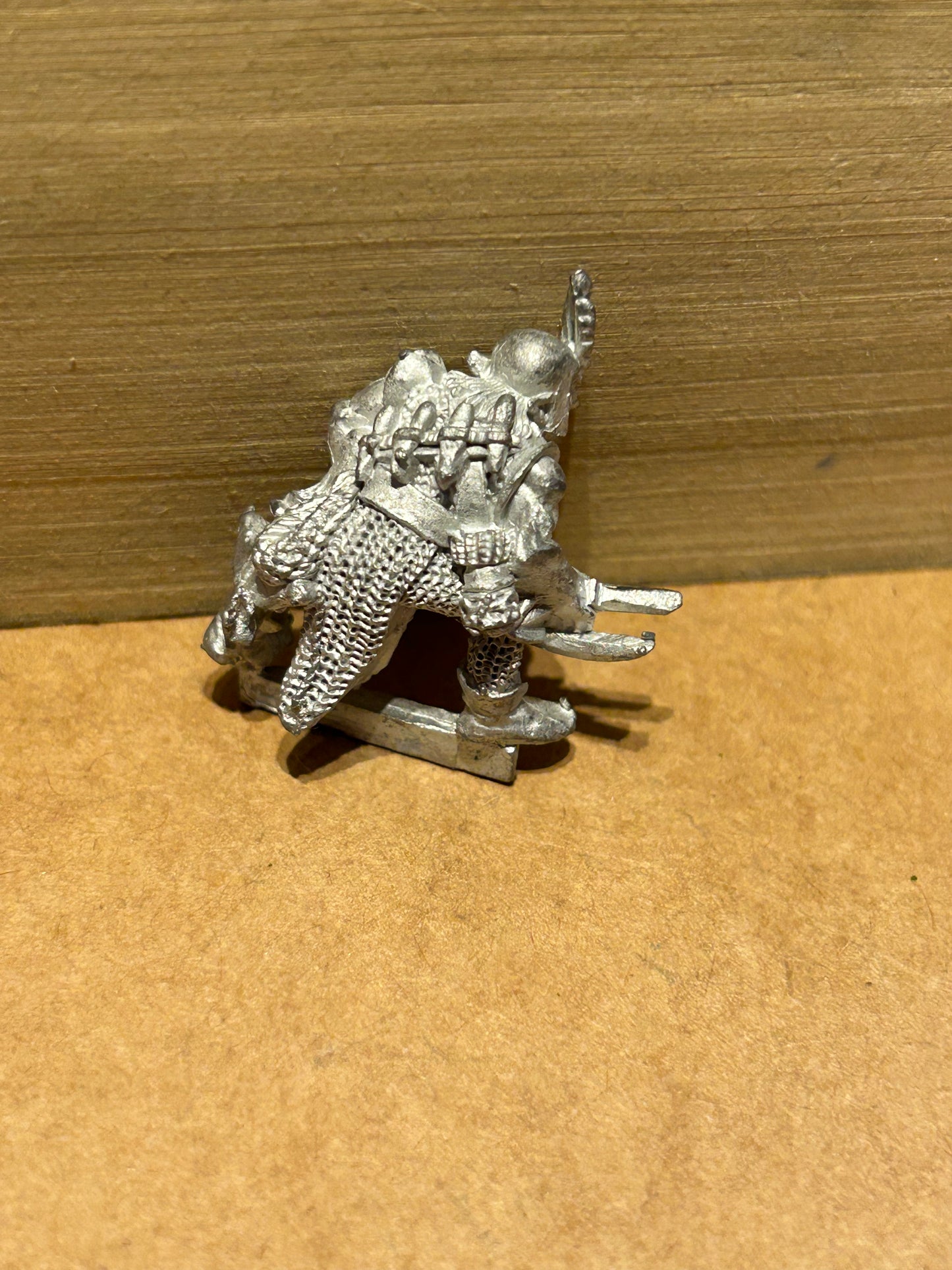 Warhammer: Dark Elves - Vonothar Twoblades miniature (C09)