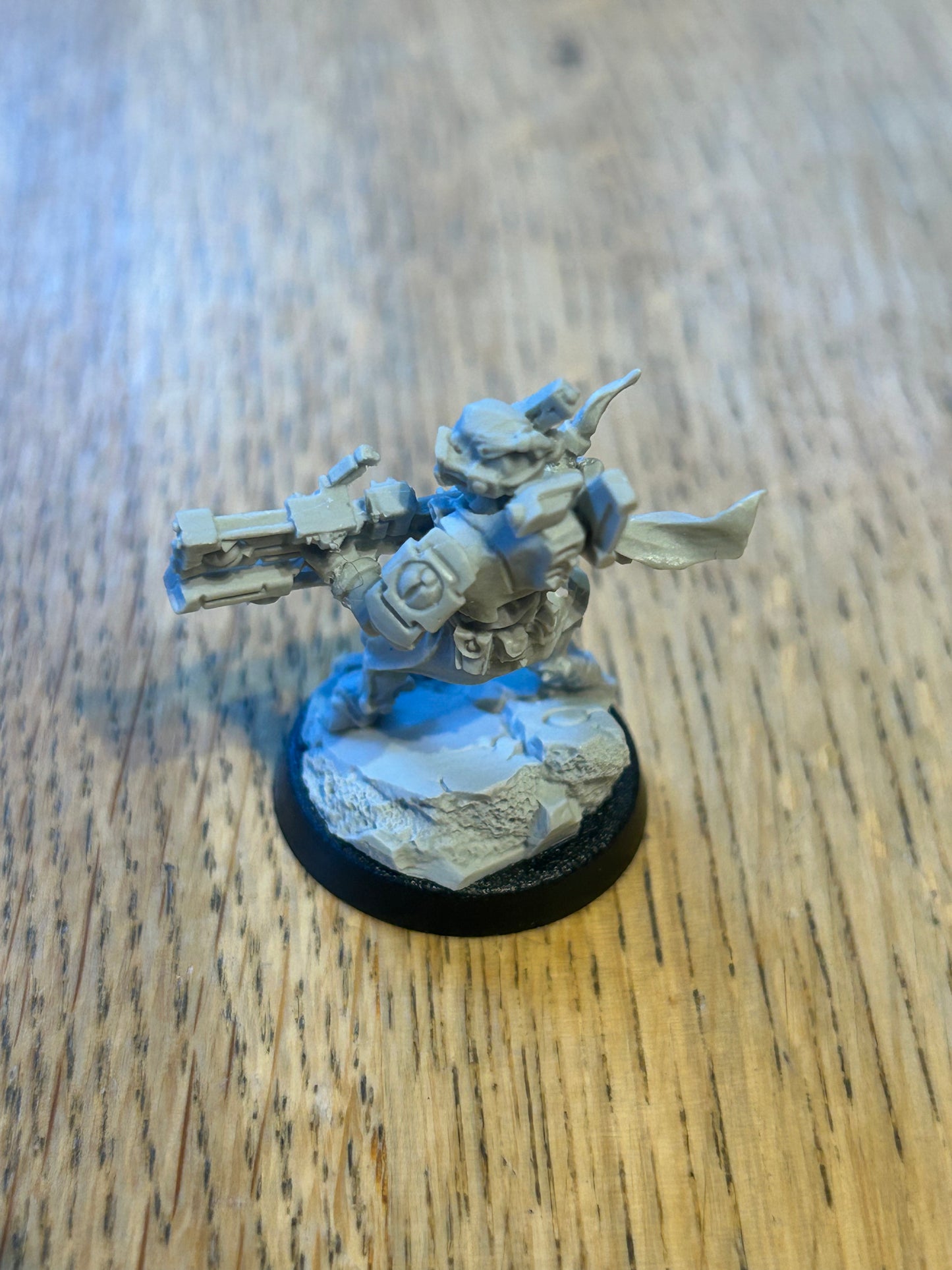 Warhammer 40k finecast Tau Darkstrider
