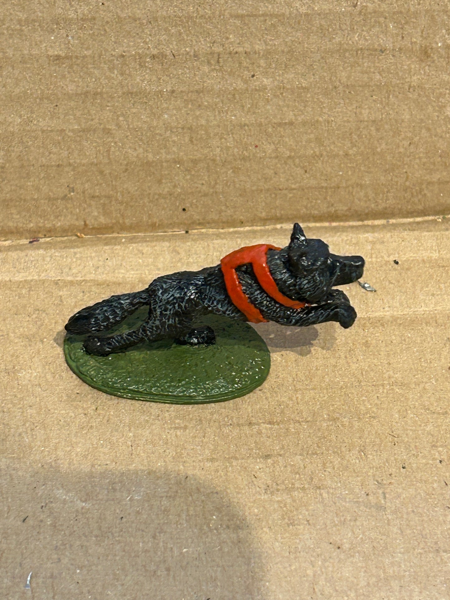 Gremlin miniatures wolf