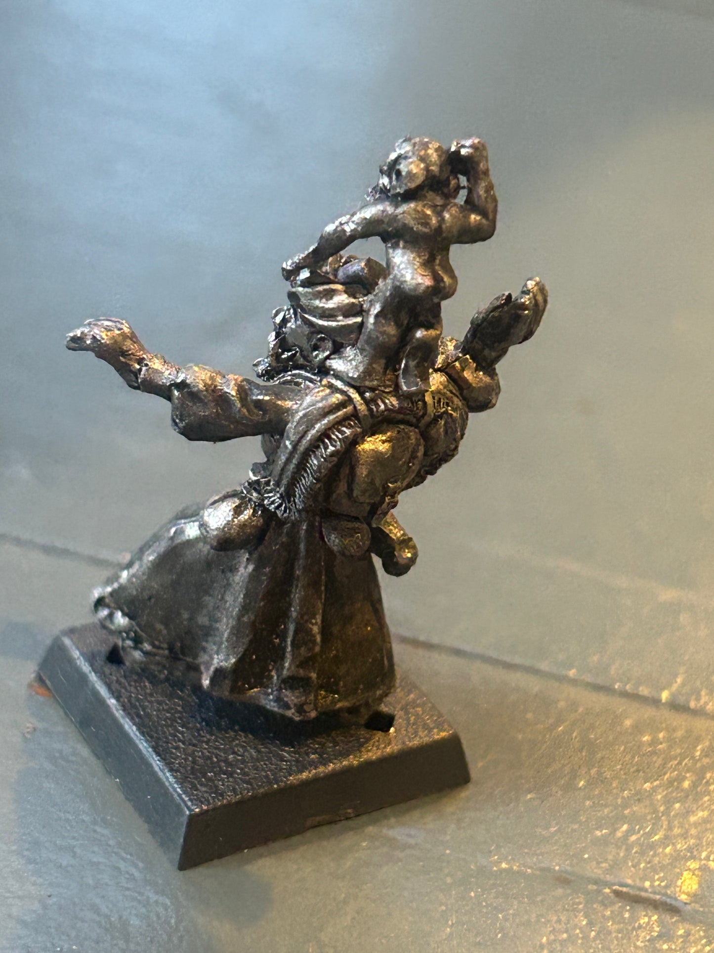 Warhammer fantasy empire or araby, Citadel - C33 - Wizard w/ Monkey, 1985