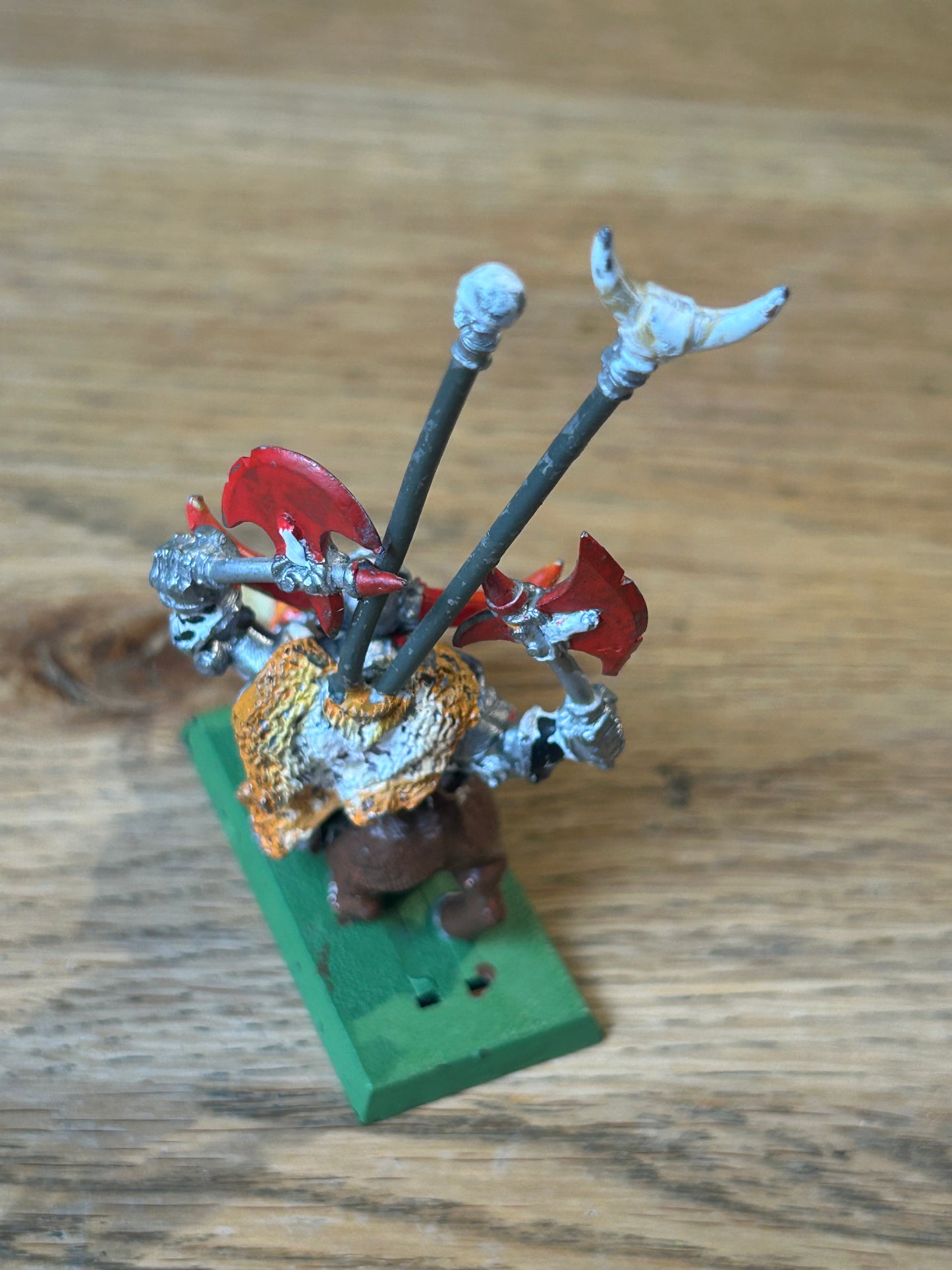Warhammer - Orcs & Goblins - Classic Metal Morglum Necksnapper (boar has no tail)