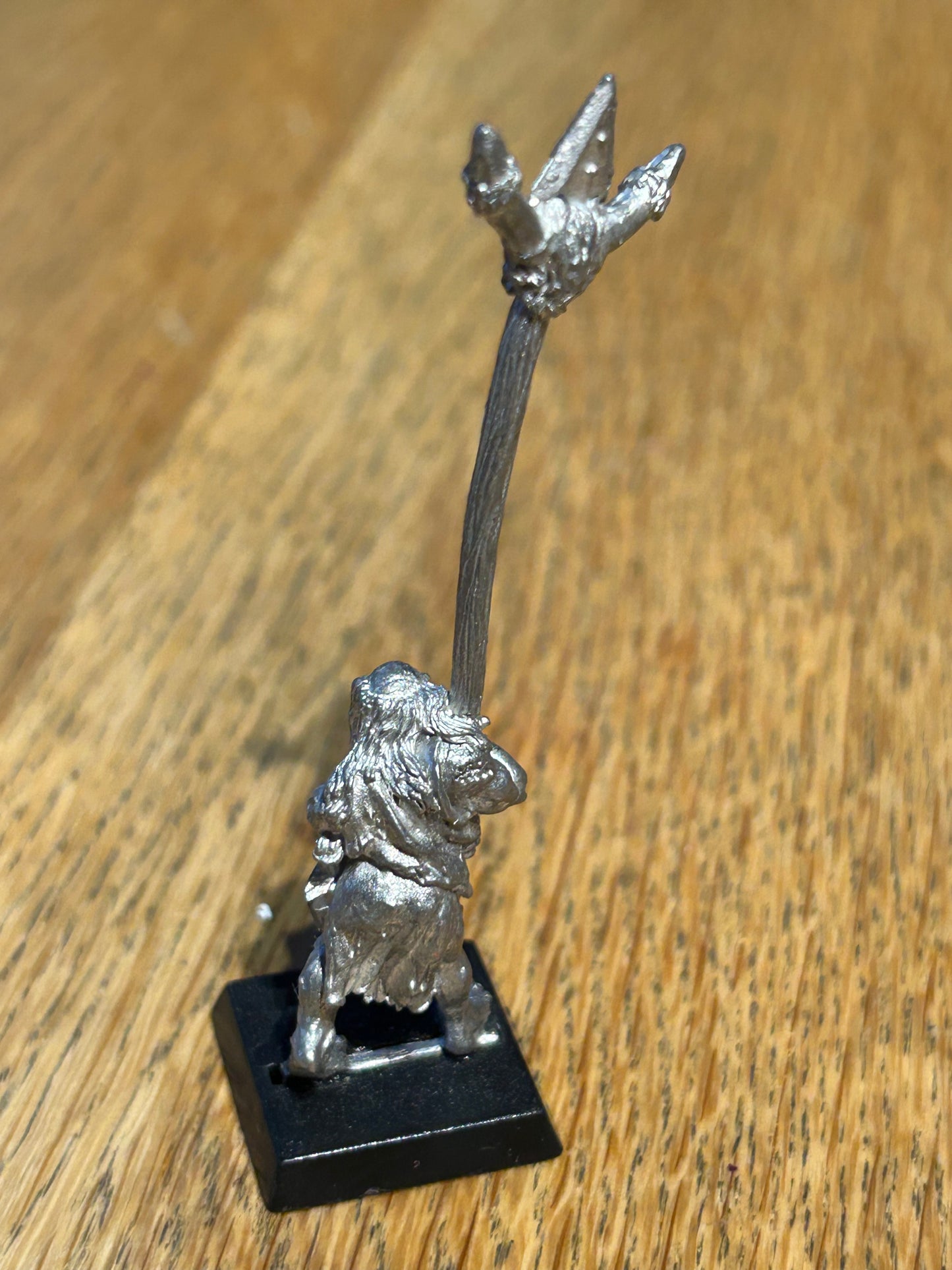 Warhammer Fantasy Old World Undead Vampire counts zombie standard bearer.