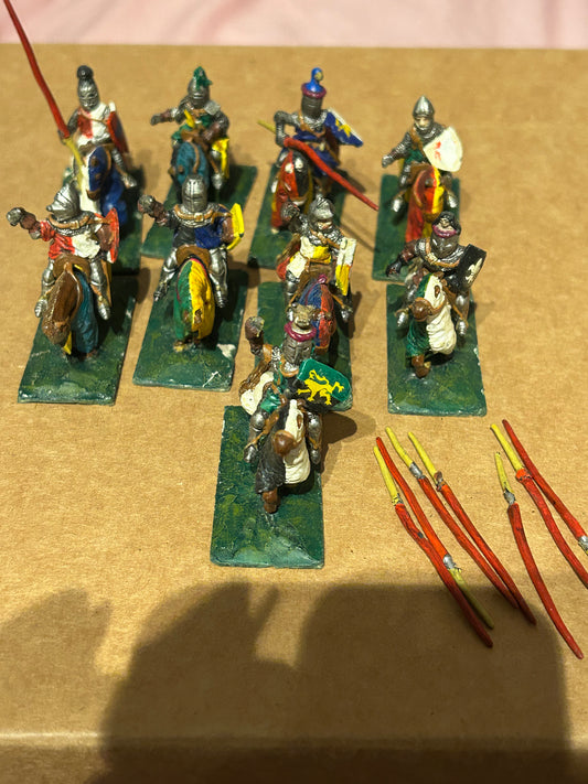 Essex miniatures medieval knights x9 historical or warhammer fantasy bretonnian proxies