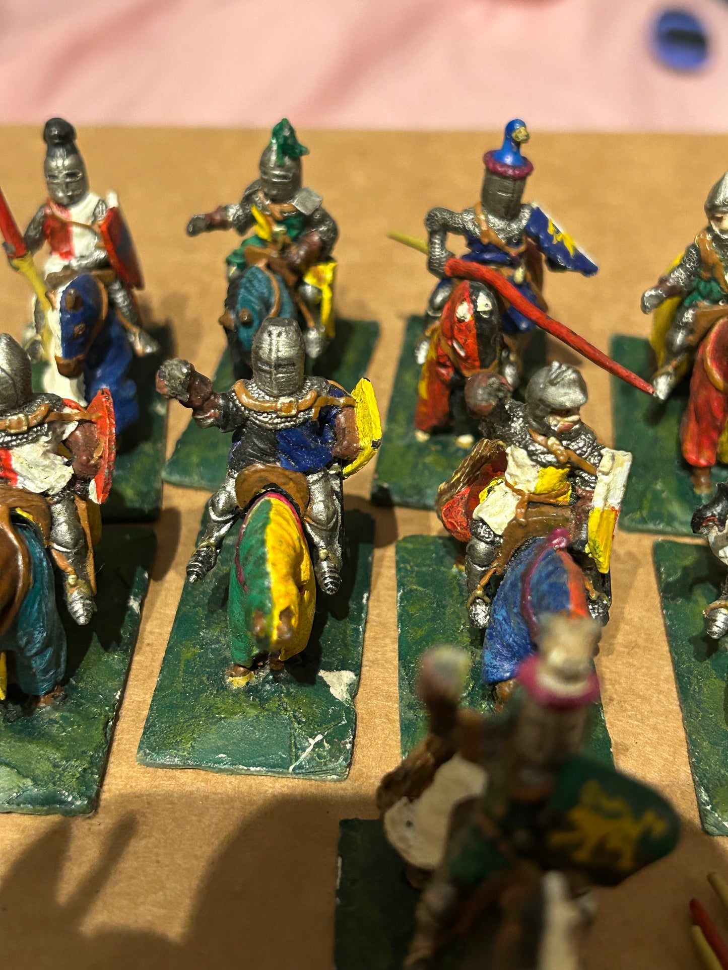 Essex miniatures medieval knights x9 historical or warhammer fantasy bretonnian proxies