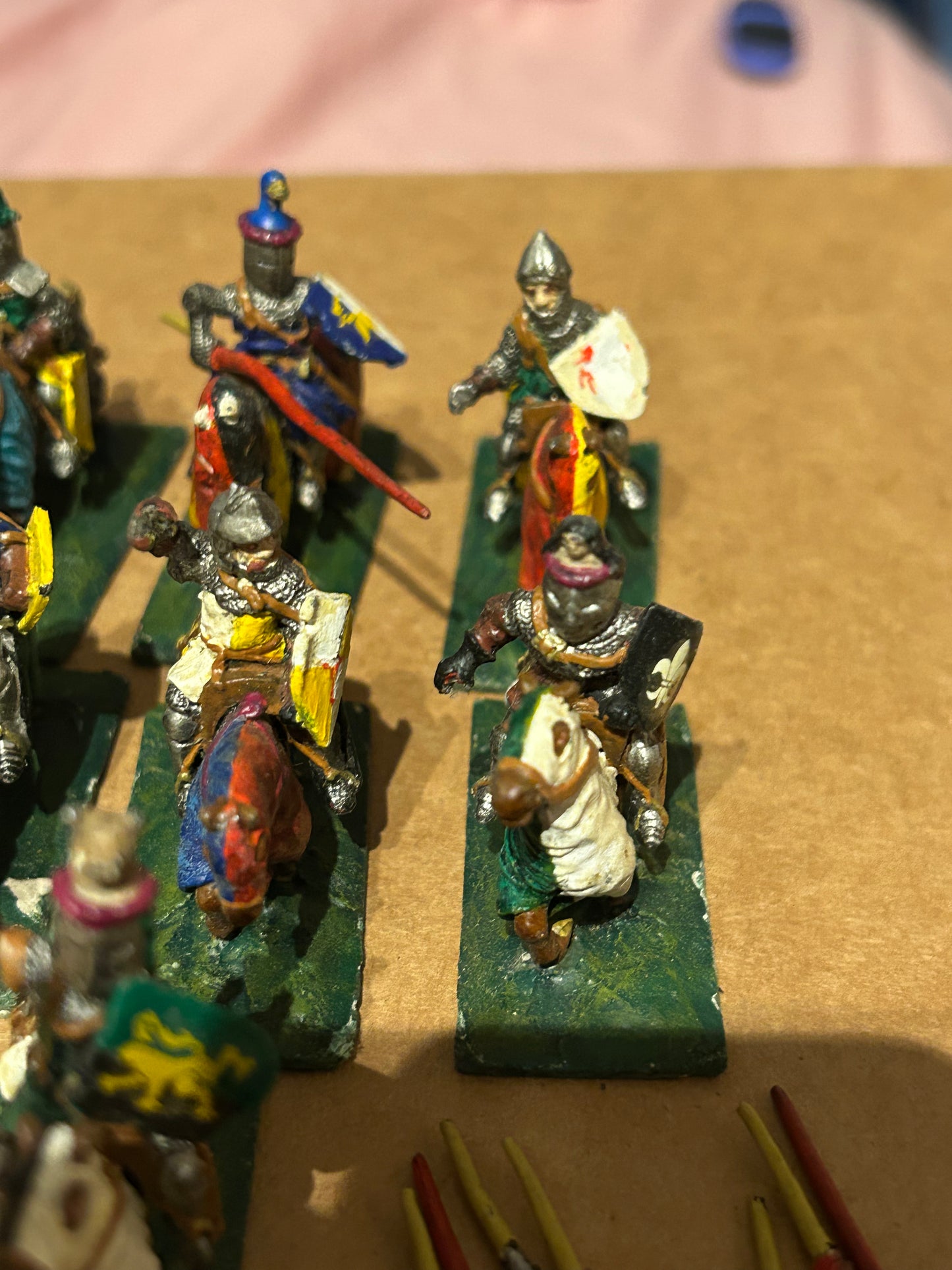 Essex miniatures medieval knights x9 historical or warhammer fantasy bretonnian proxies