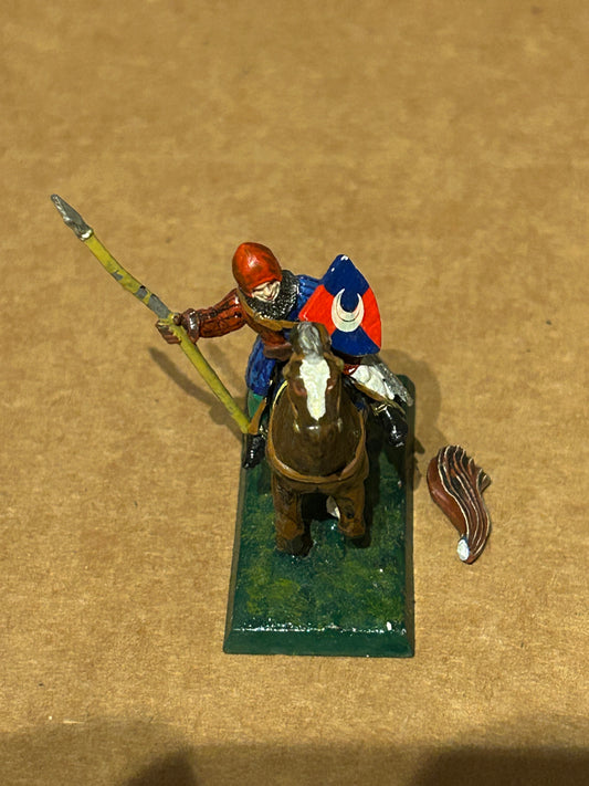 Warhammer fantasy bretonnian mounted man at arms