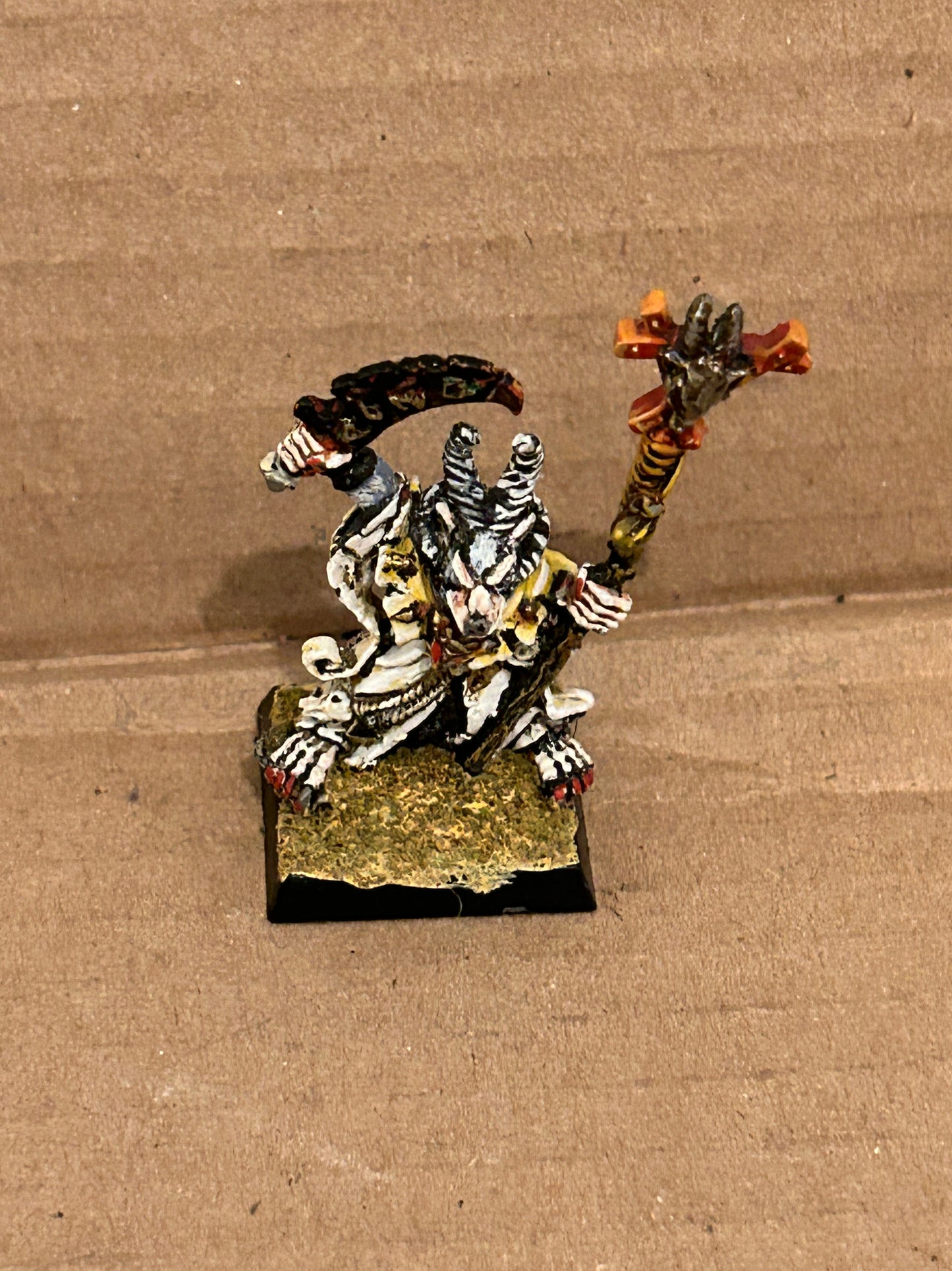 Citadel Warhammer Skaven Screaming Bell Grey Seer