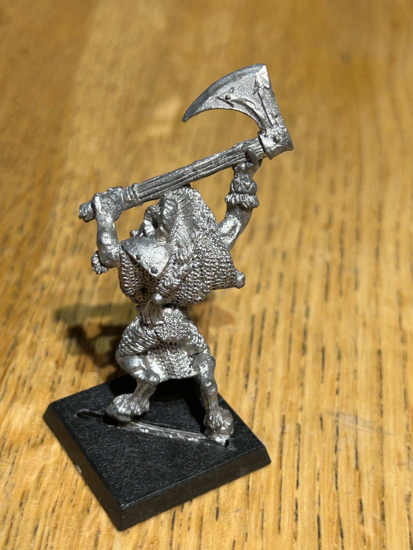 Warhammer Fantasy Beastman champion