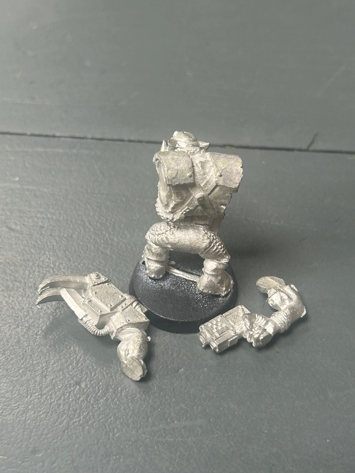 Warhammer 40k metal ork nob