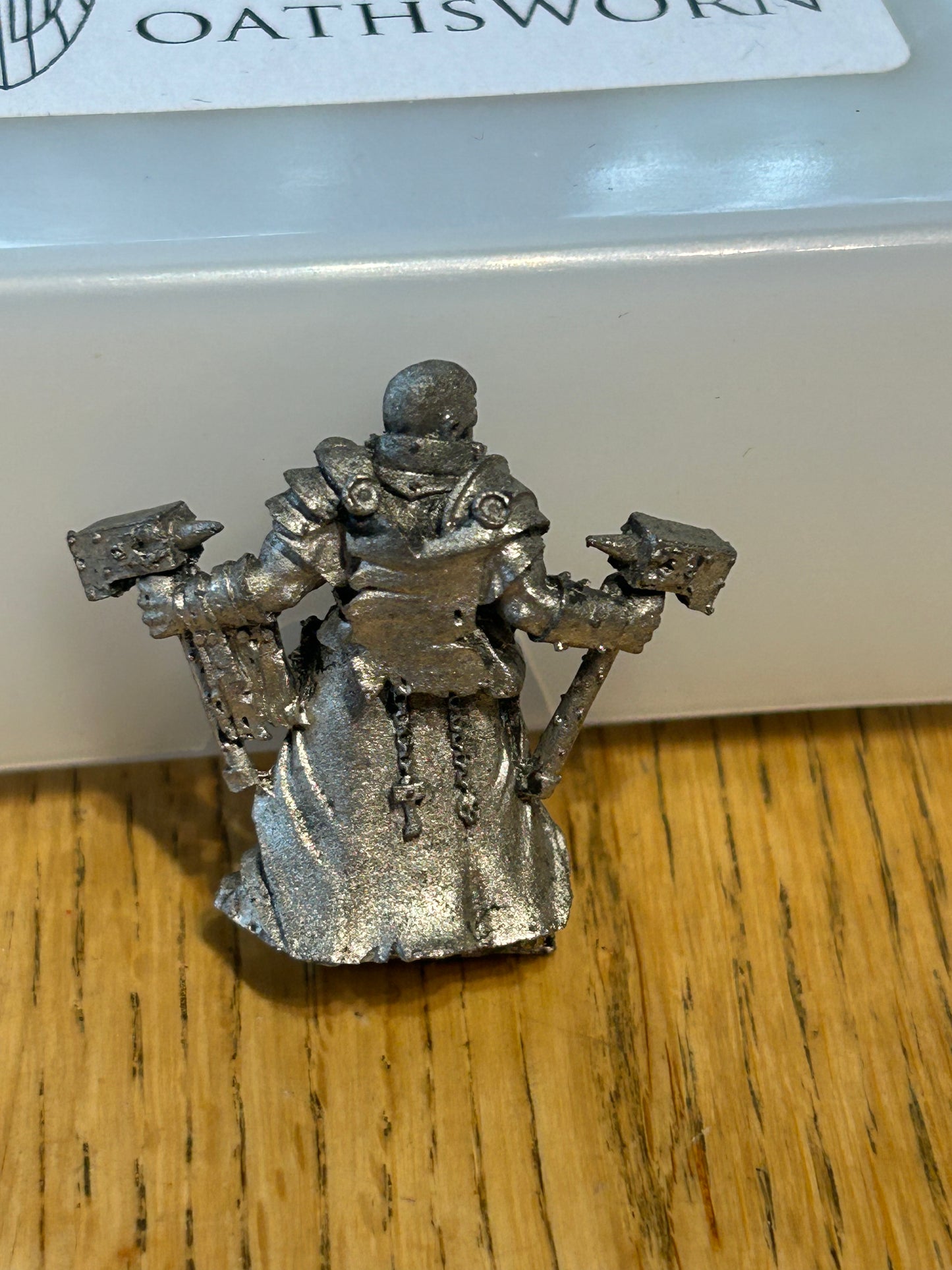 Warhammer fantasy warrior priest empire of man