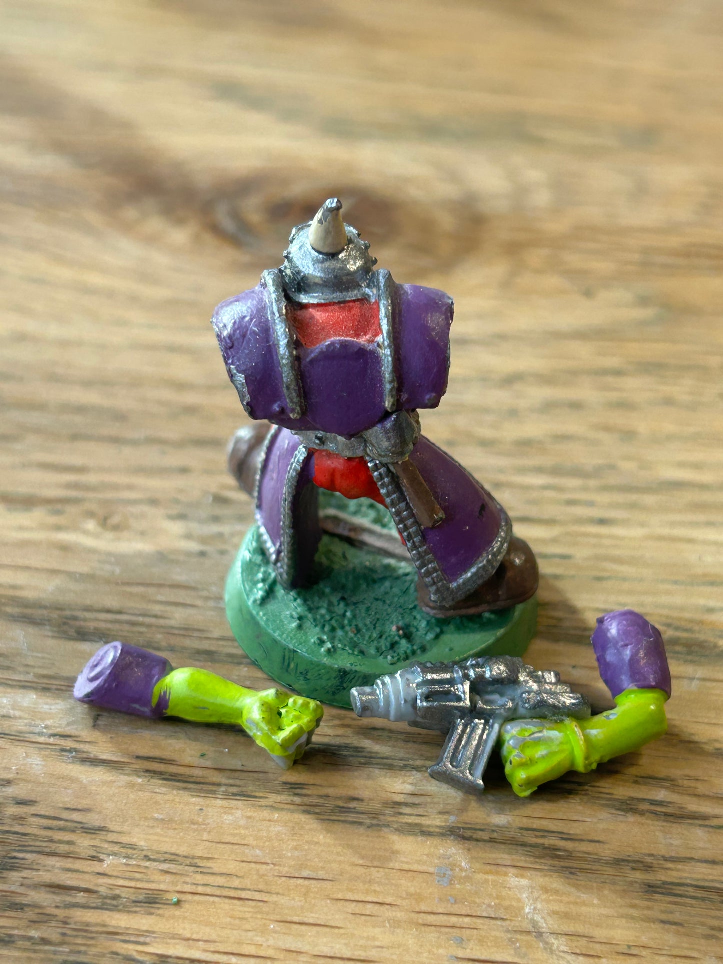 Rogue Trader Goff nob Metal - Classic Warhammer 40K Mini by Games Workshop