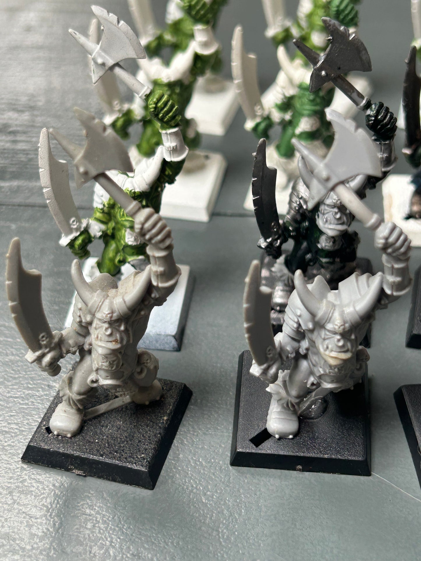 Warhammer fantasy monopose 90’s black orcs x16 chaos dwarfs or orcs and goblins