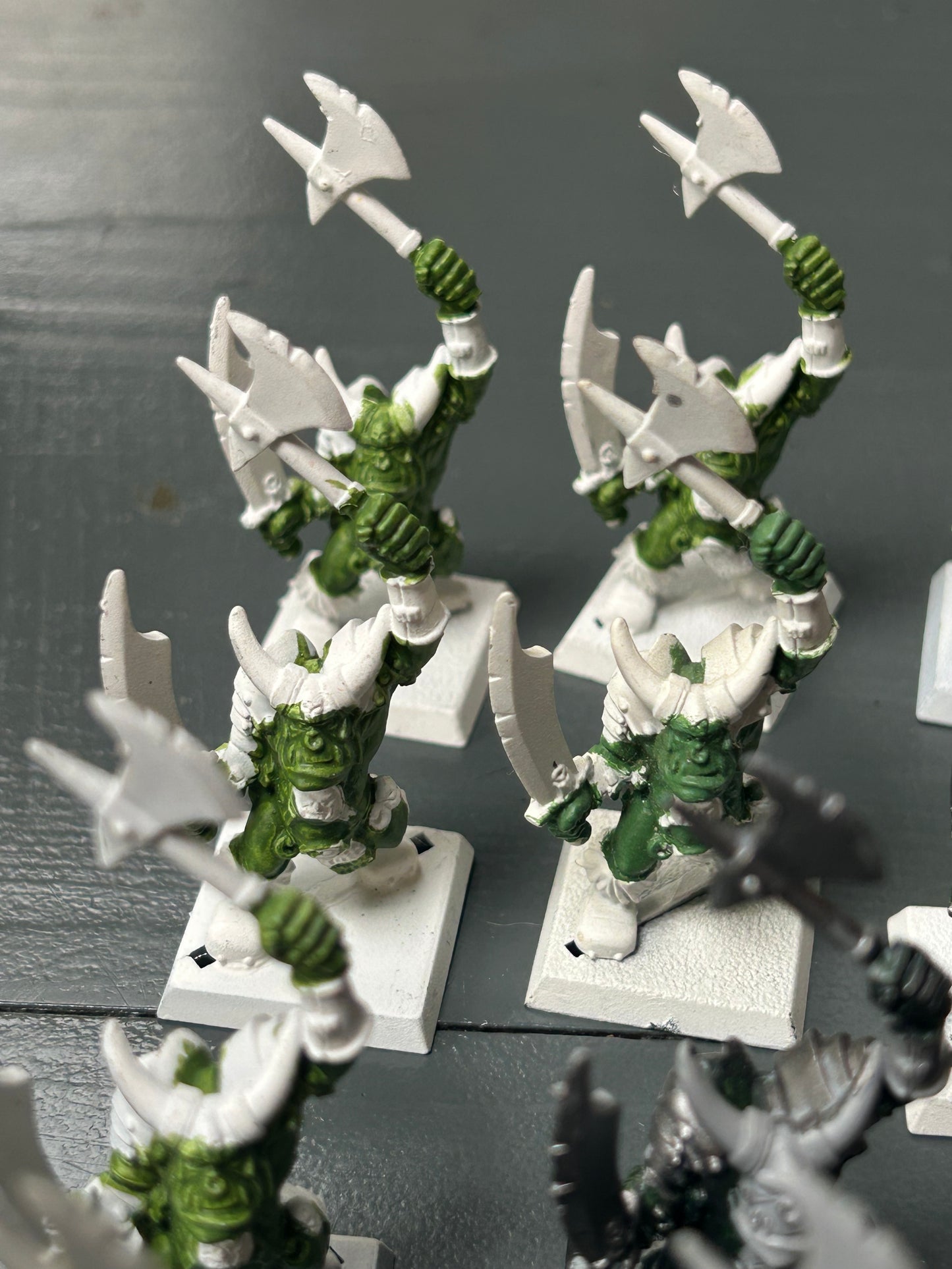 Warhammer fantasy monopose 90’s black orcs x16 chaos dwarfs or orcs and goblins