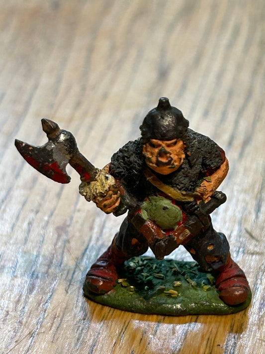 C16 armoured orc chieftain warhammer fantasy