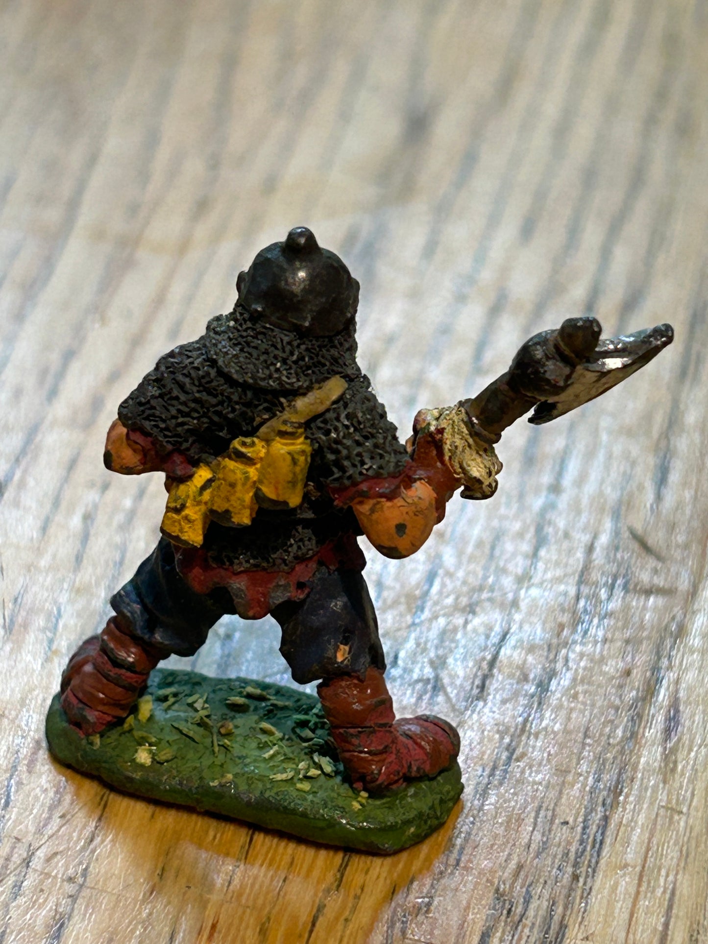 C16 armoured orc chieftain warhammer fantasy